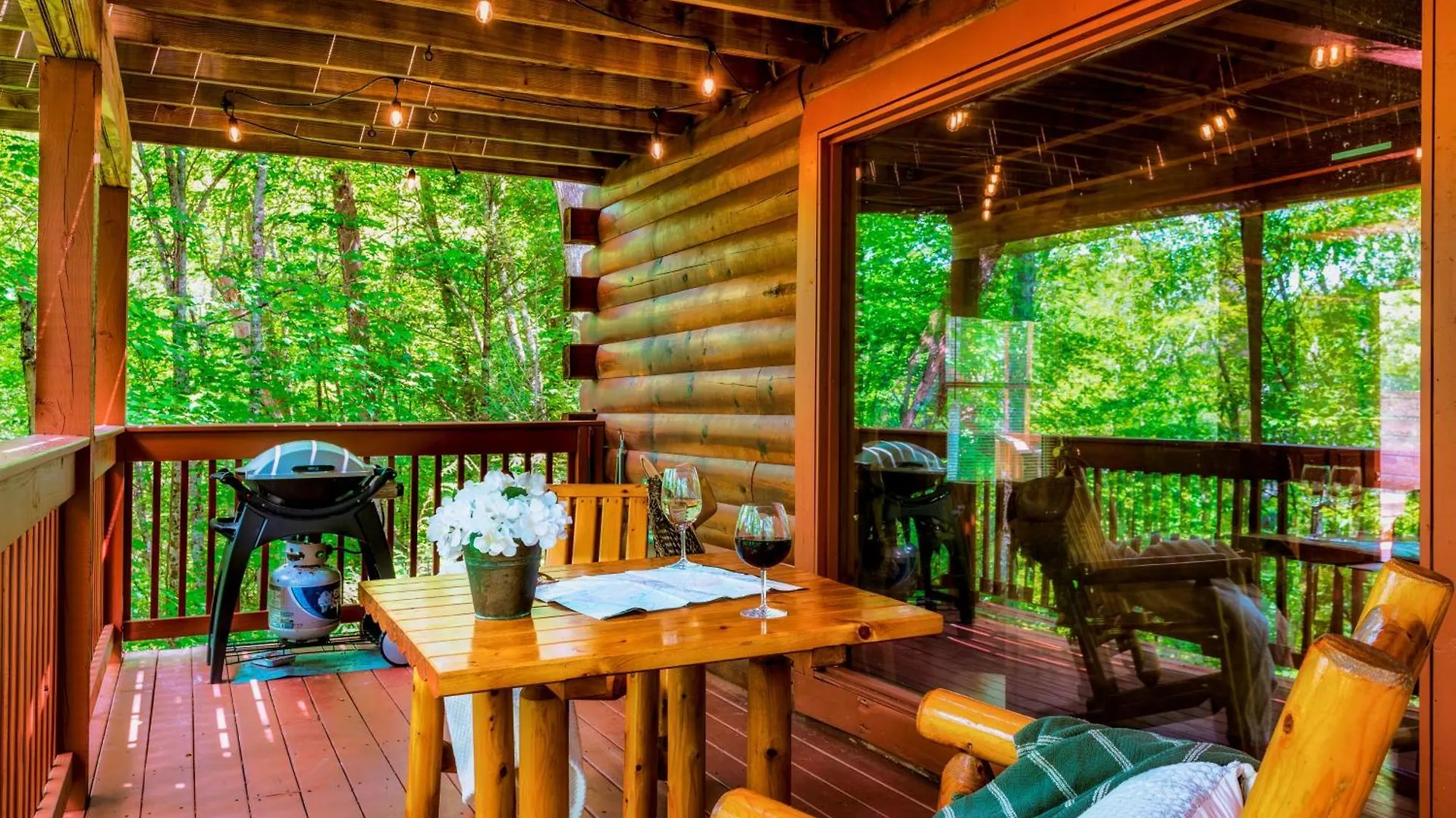 Holiday home In A Gated With Seasonal Pool Pigeon Forge