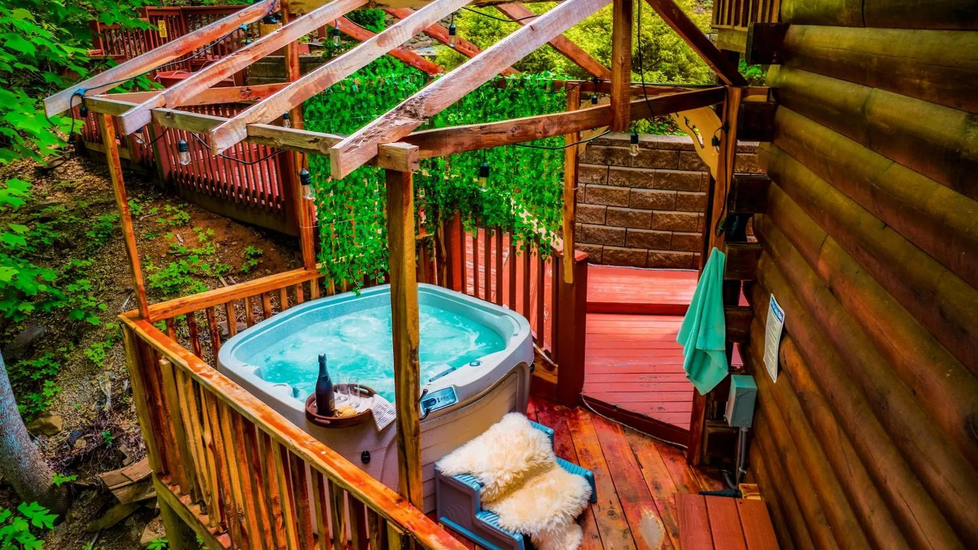 Ferienhaus In A Gated With Seasonal Pool Pigeon Forge