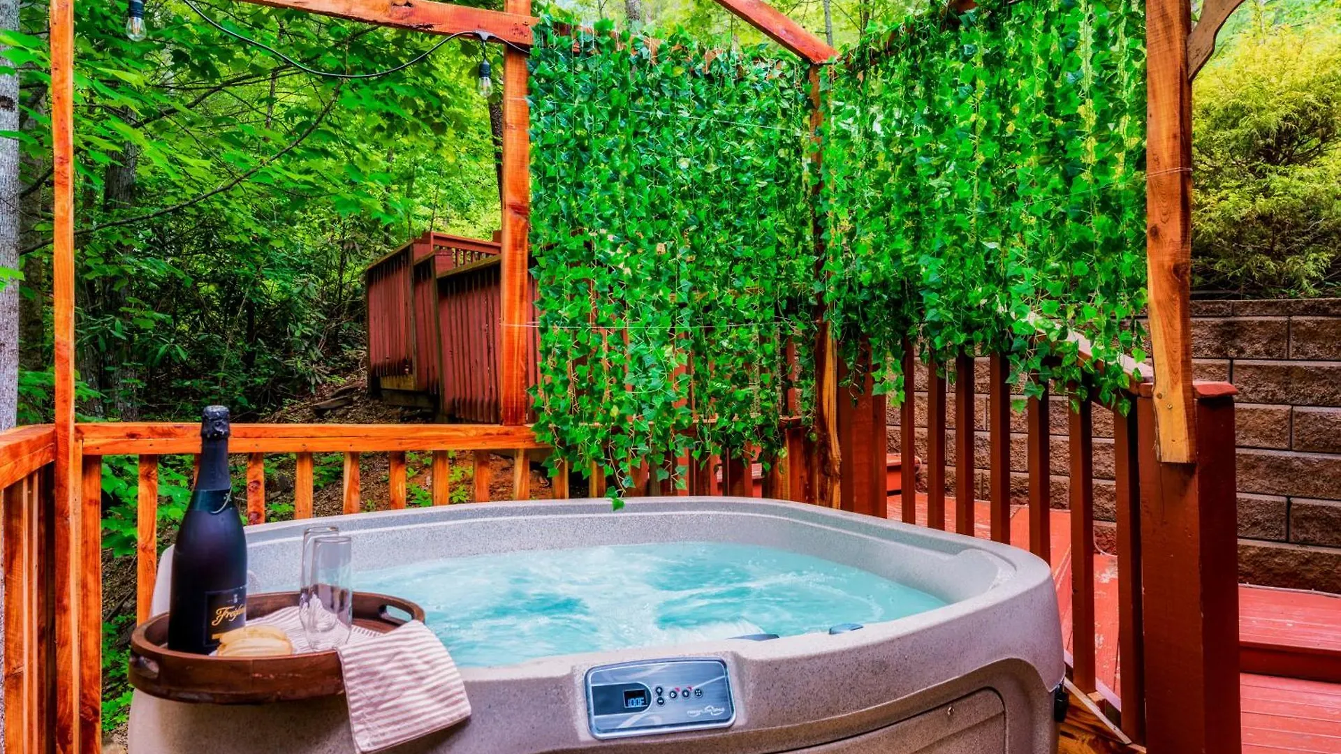 Ferienhaus In A Gated With Seasonal Pool Pigeon Forge