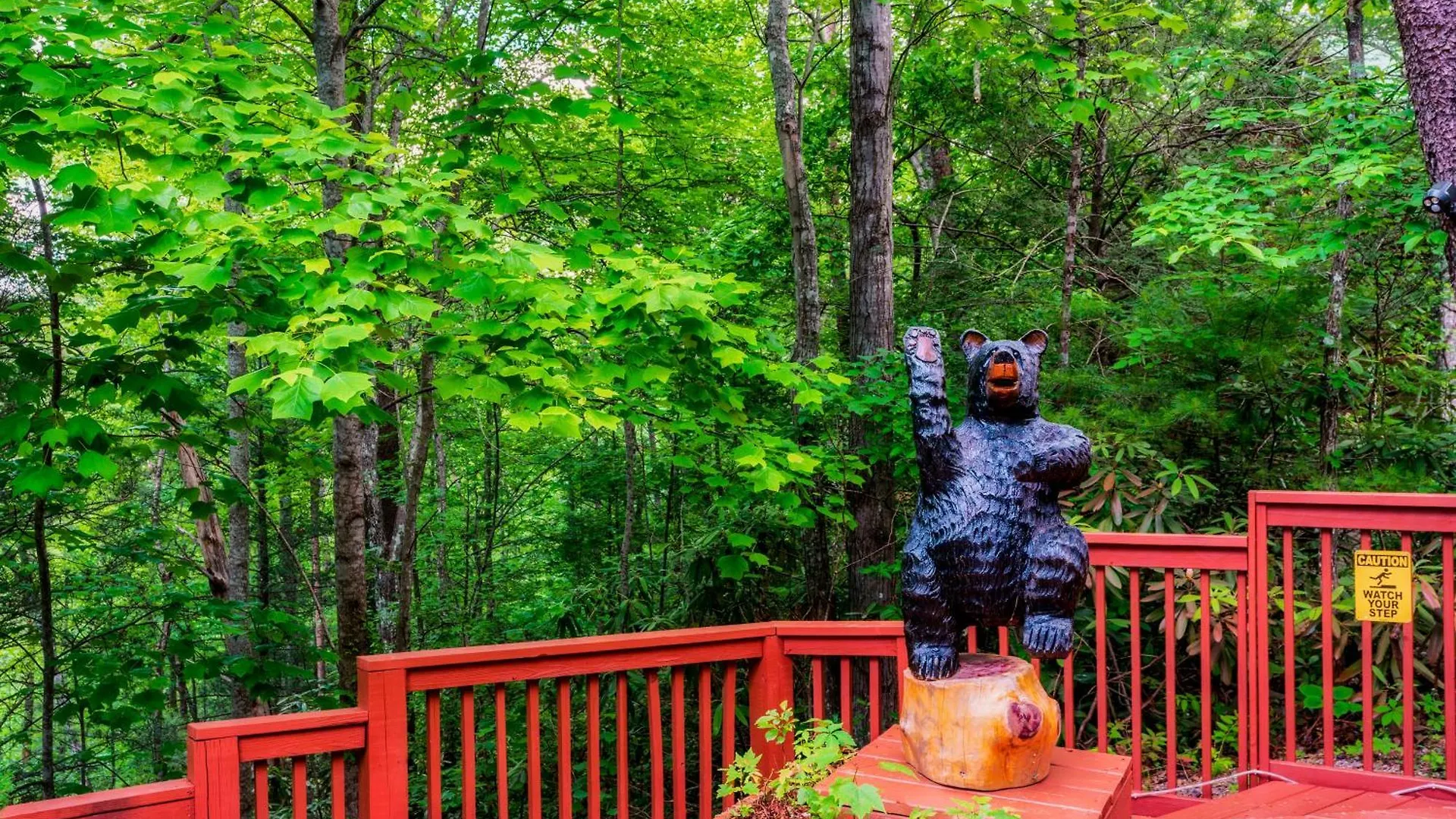 In A Gated With Seasonal Pool Ferienhaus Pigeon Forge