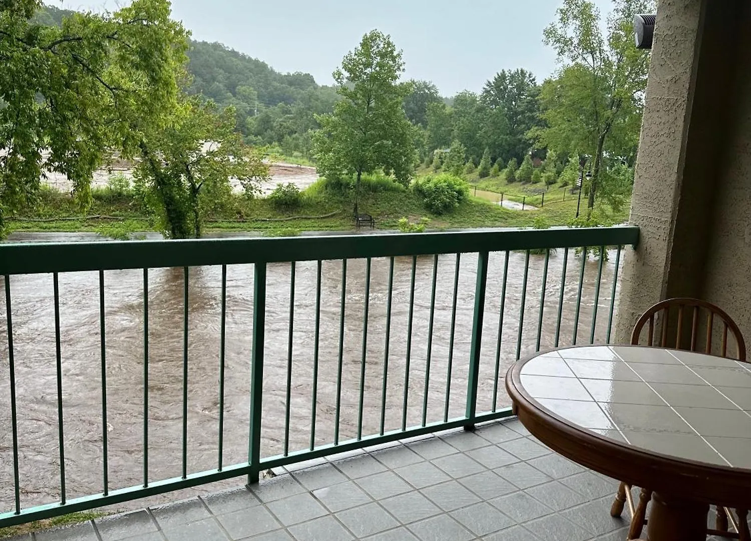 River Place #610 3bd * Pigeon Forge