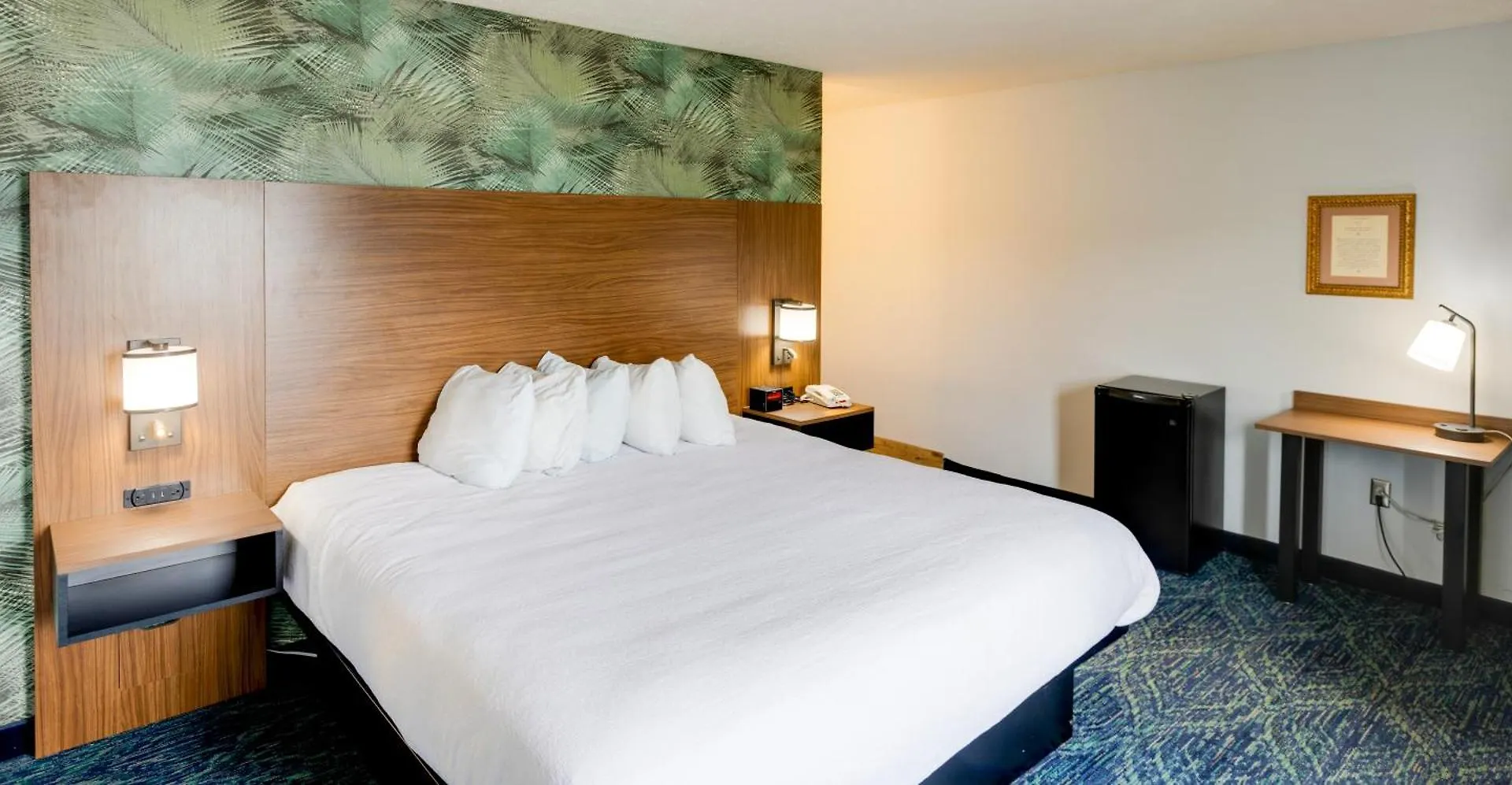 Hotel Park Grove 3*