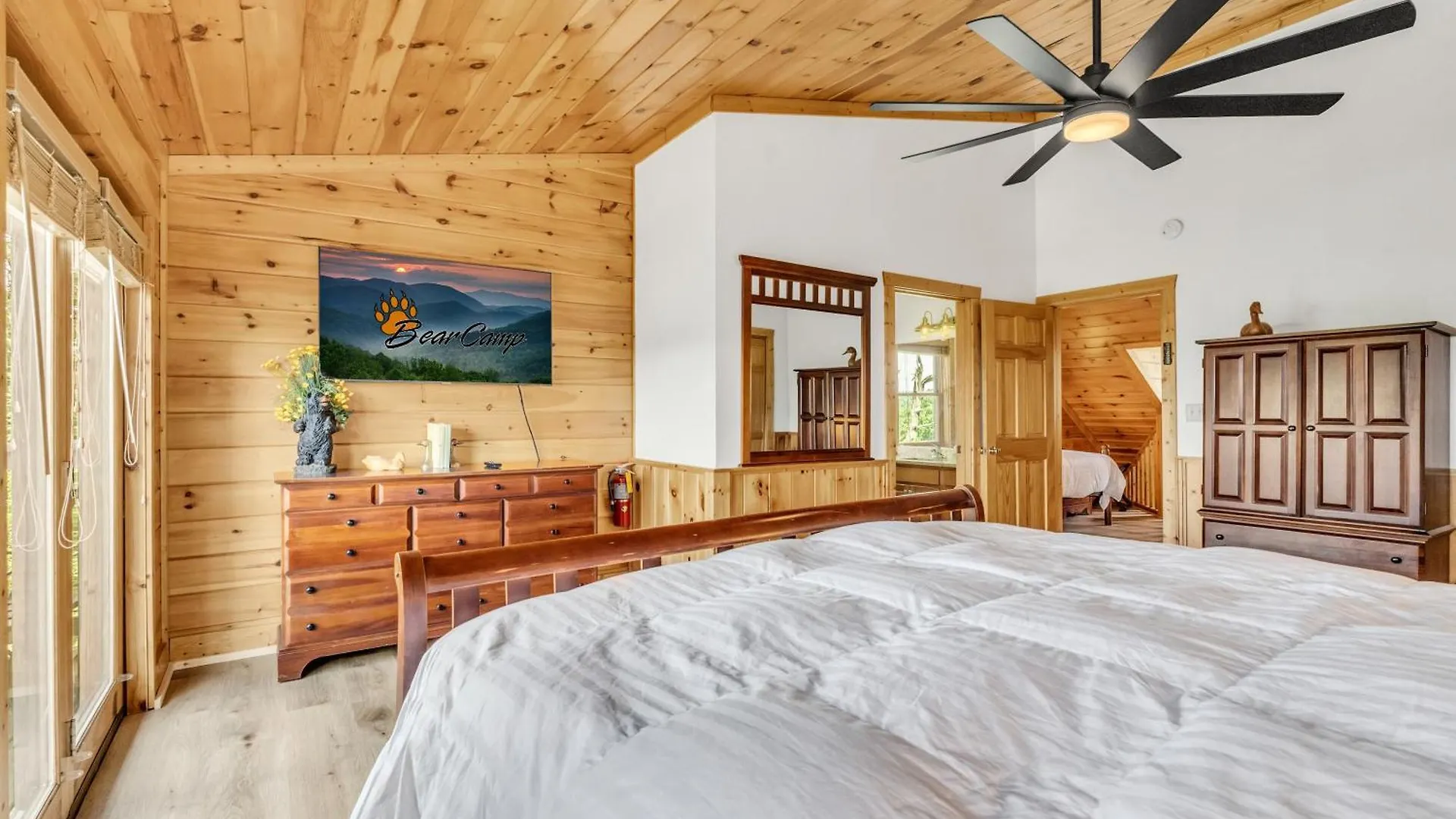 Holiday home Hibernation Station-indooroutdoor Pool, 1089 Free Tickets Each Paid Day!