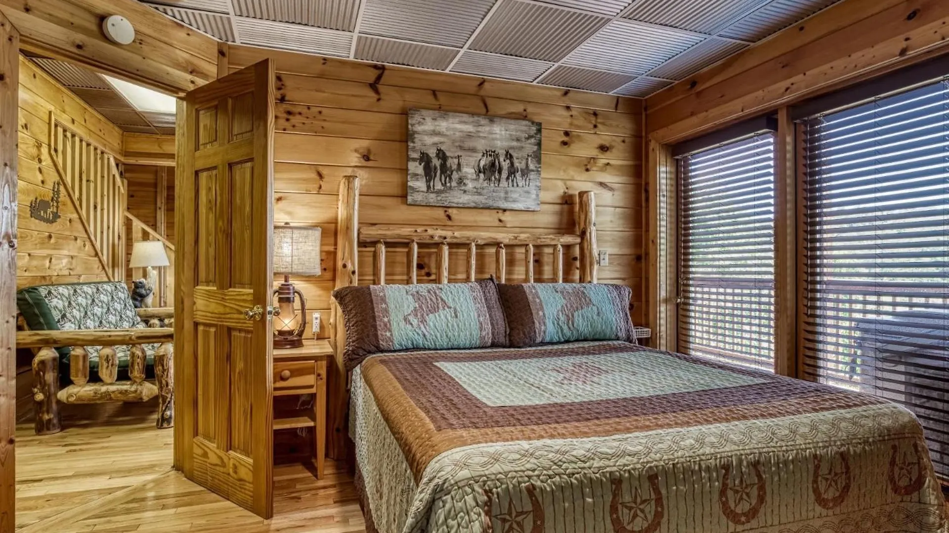 Holiday home Ern857 - A Dream True - Great Location! Close To The Action!