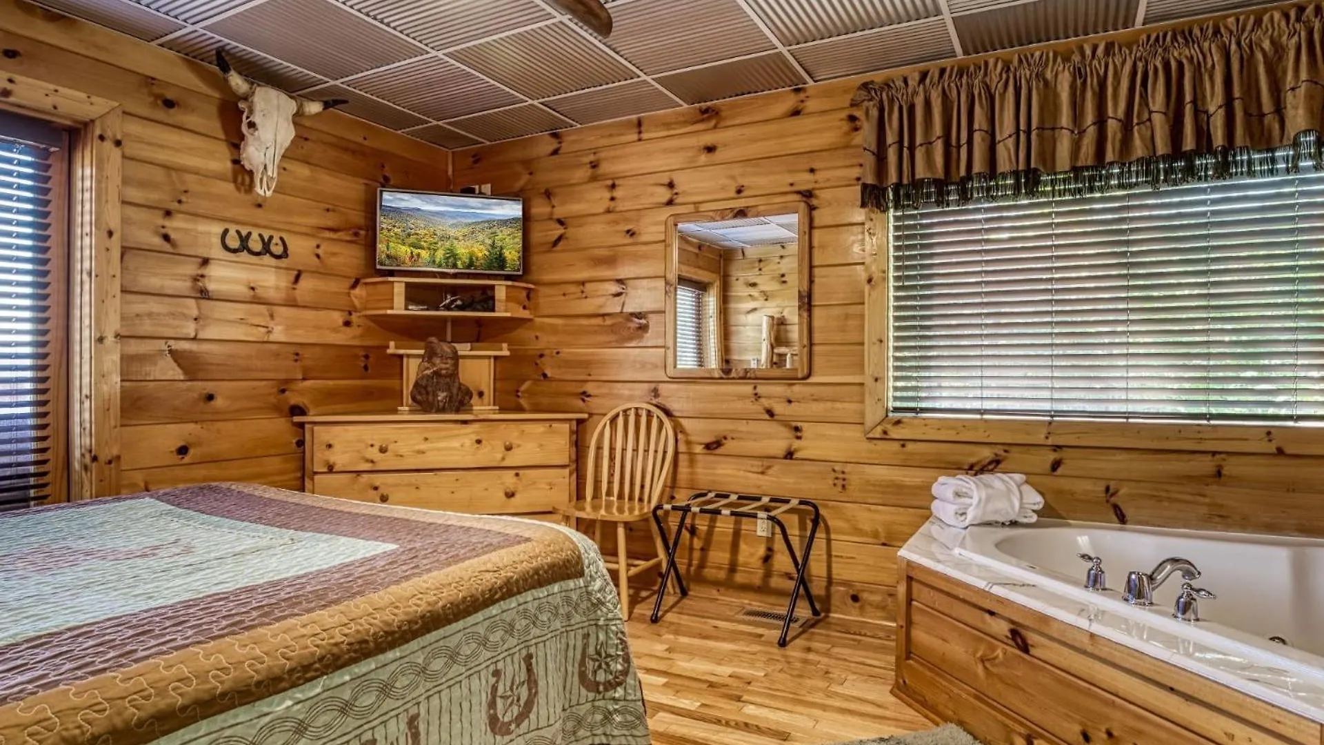 Holiday home Ern857 - A Dream True - Great Location! Close To The Action!