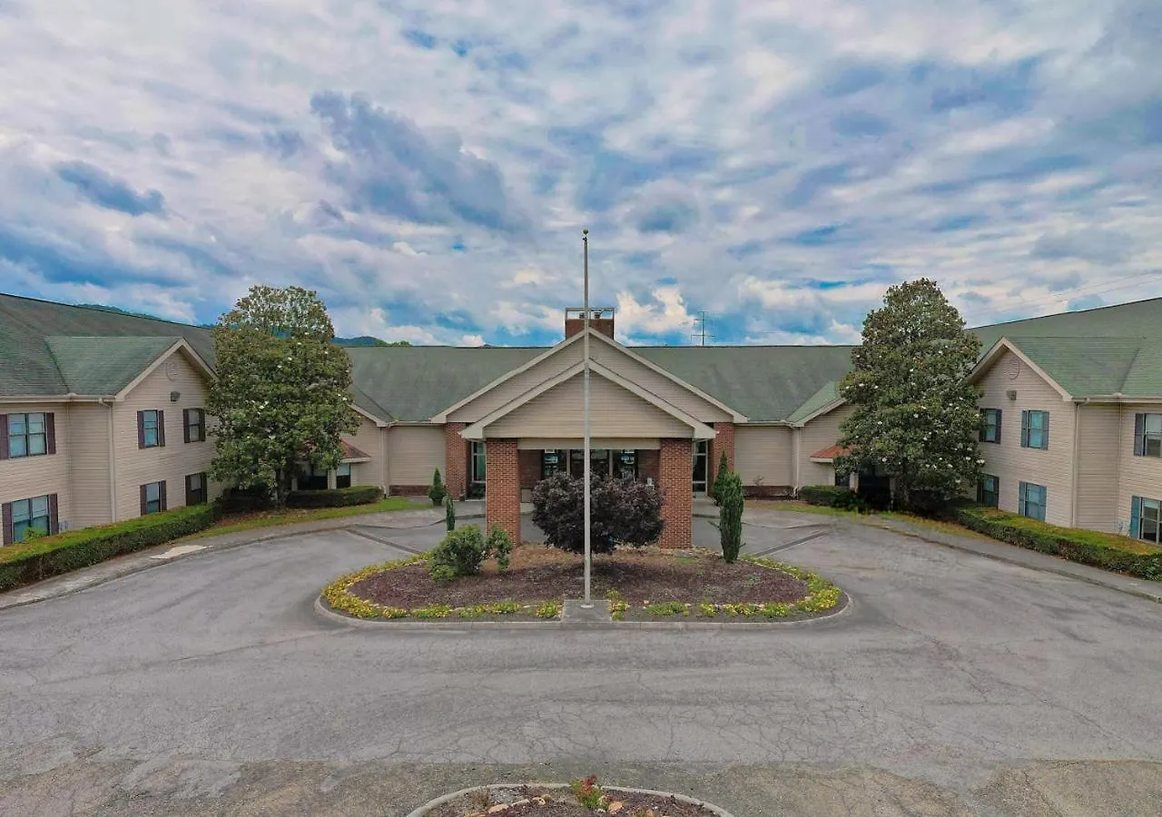 Season Hotel