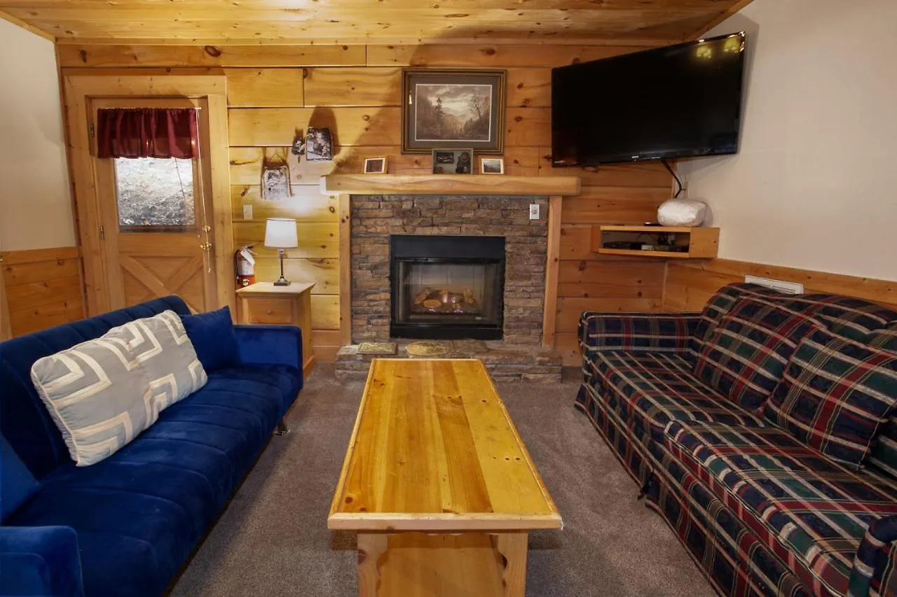 5 Mins To Strip W/ Hot Tub+grill+more Pigeon Forge
