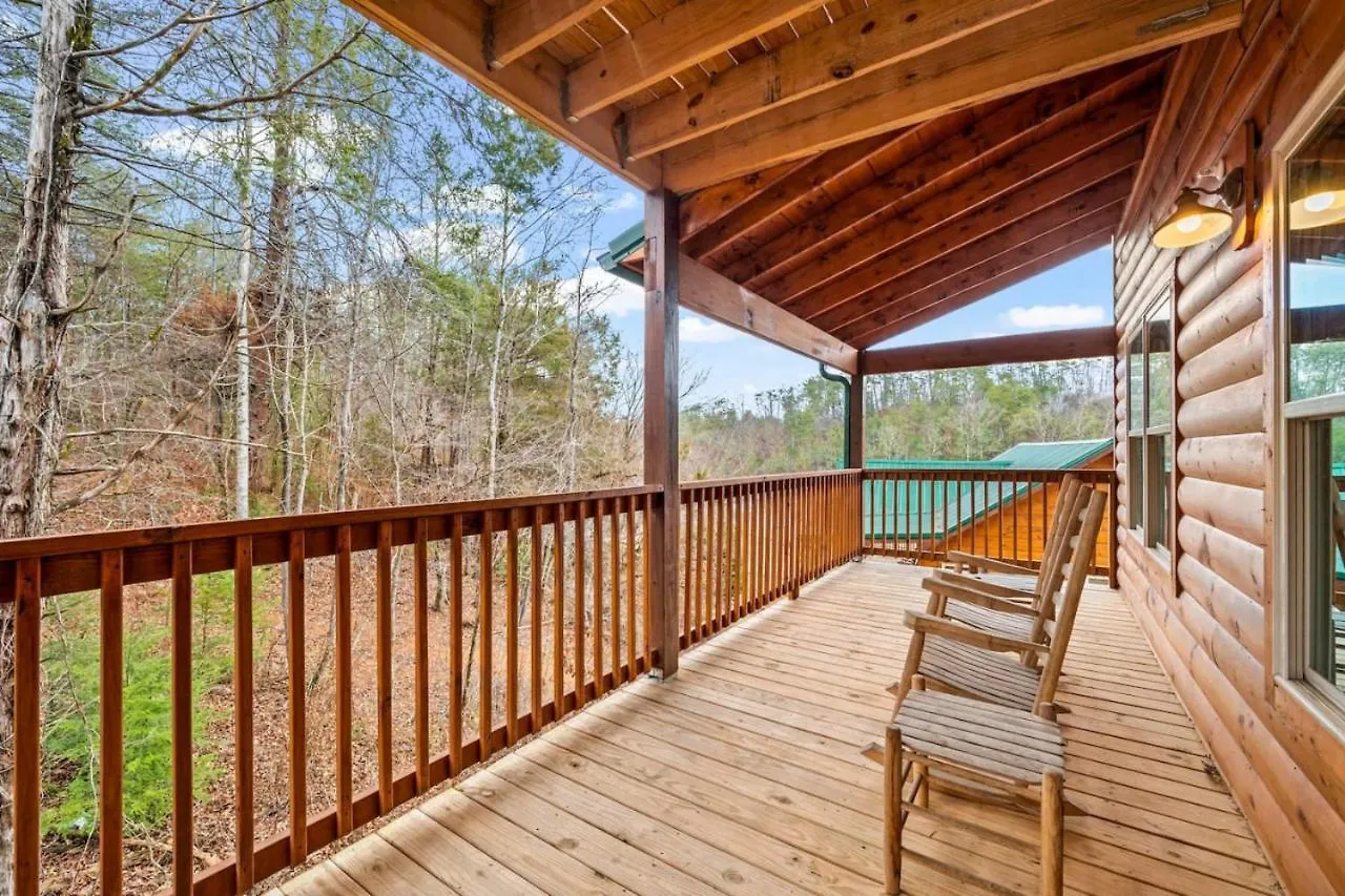 Holiday home Tennessee Escape 2 Hot Tubs, 3 Decks And Pool Table Pigeon Forge