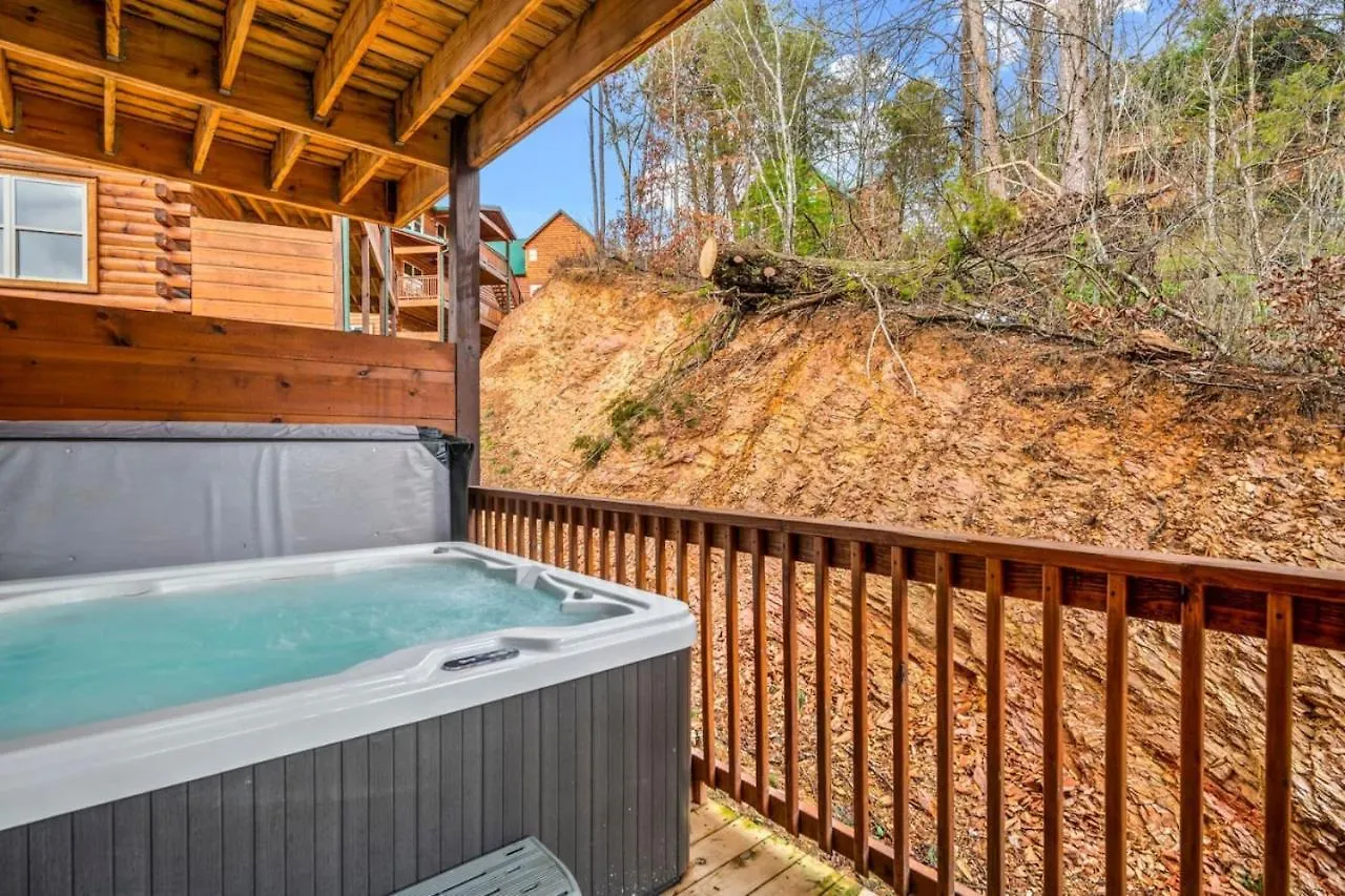 Holiday home Tennessee Escape 2 Hot Tubs, 3 Decks And Pool Table