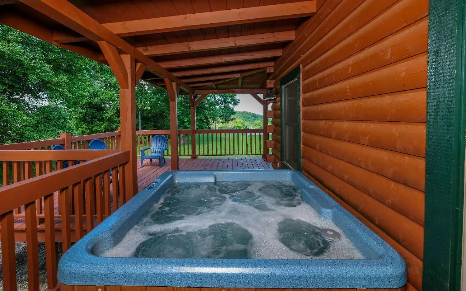 Bear Mountain Splash Pigeon Forge