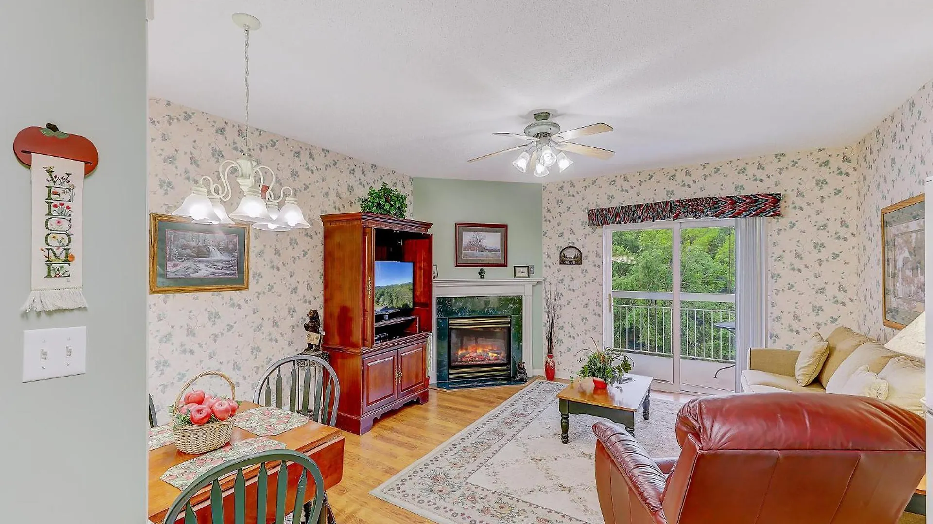 Cozy Corner Whispering Pines 421 *