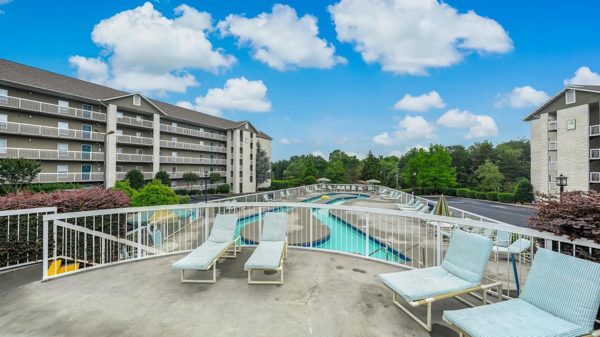 Family Fun Whispering Pines 324 Apartment