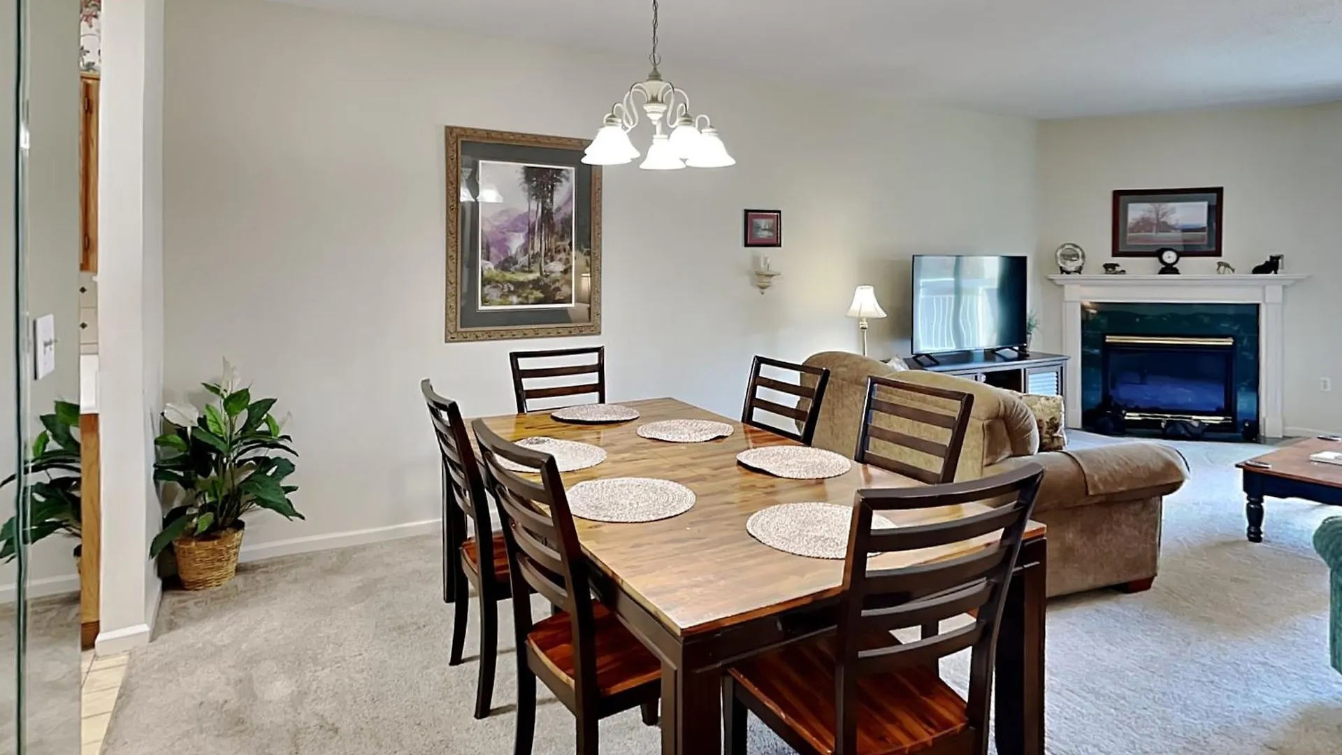 Apartment Family Fun Whispering Pines 324