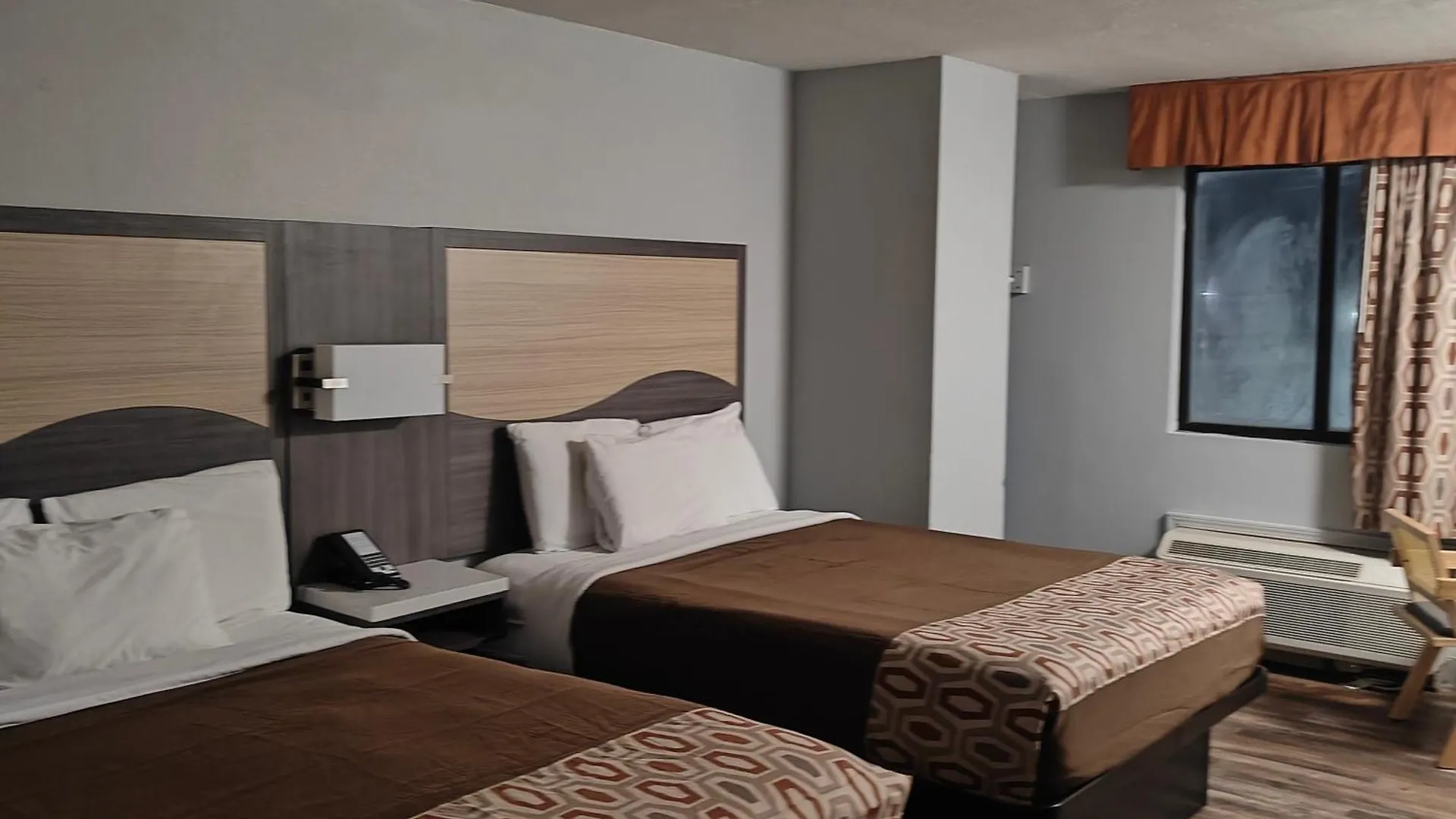Mountain Vista & - Near The Island Inpigeon Forge 2*
