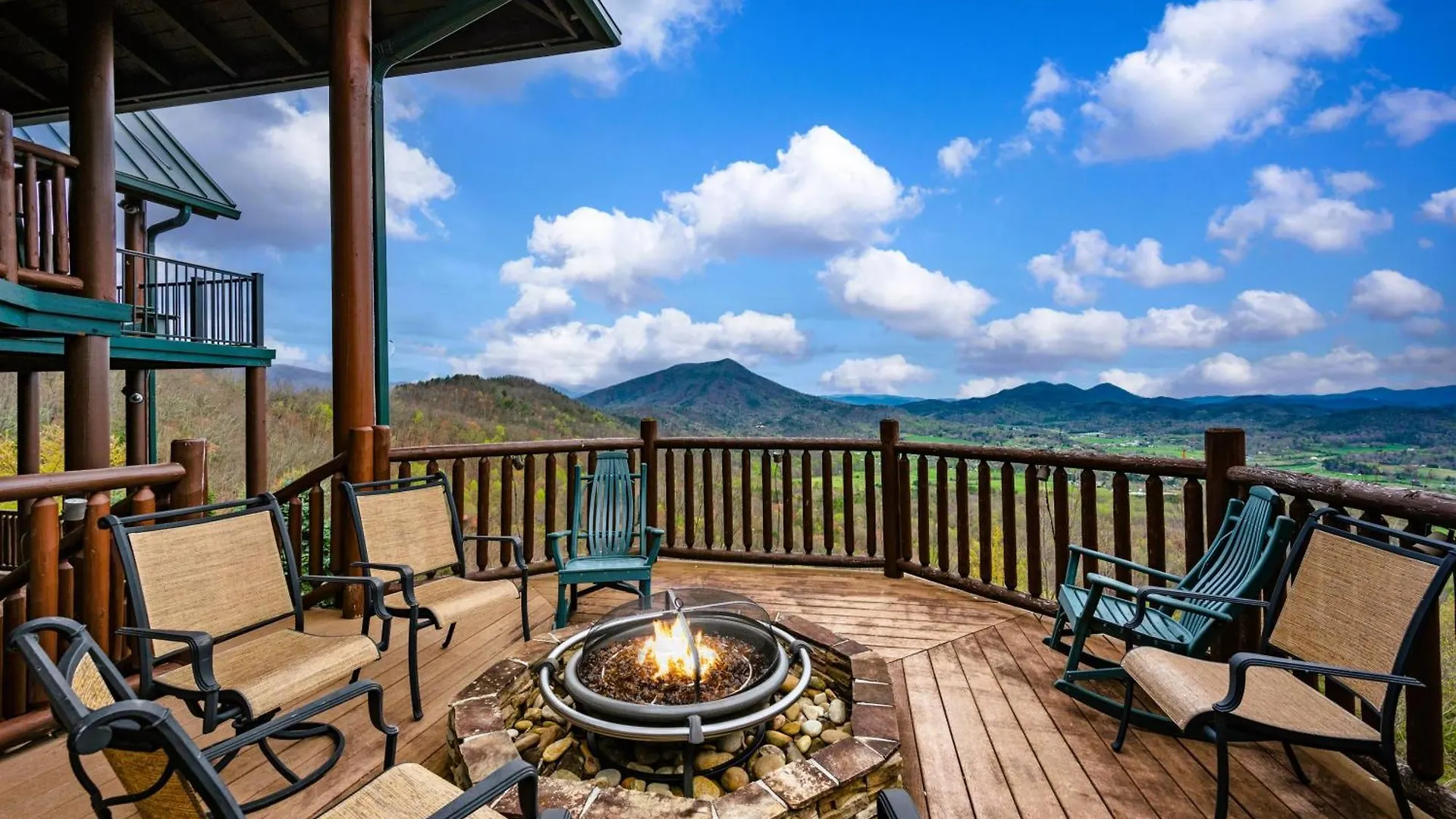 Villa Scenic Views Estate