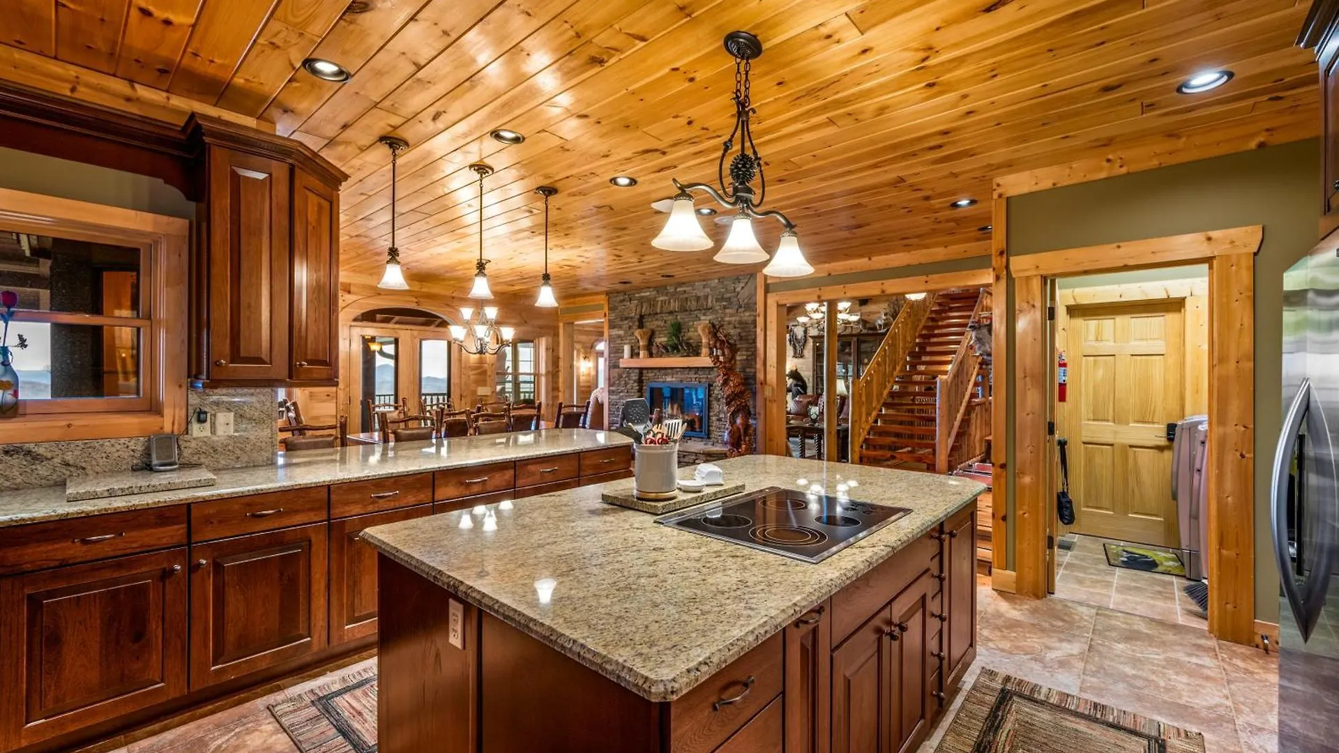 Scenic Views Estate