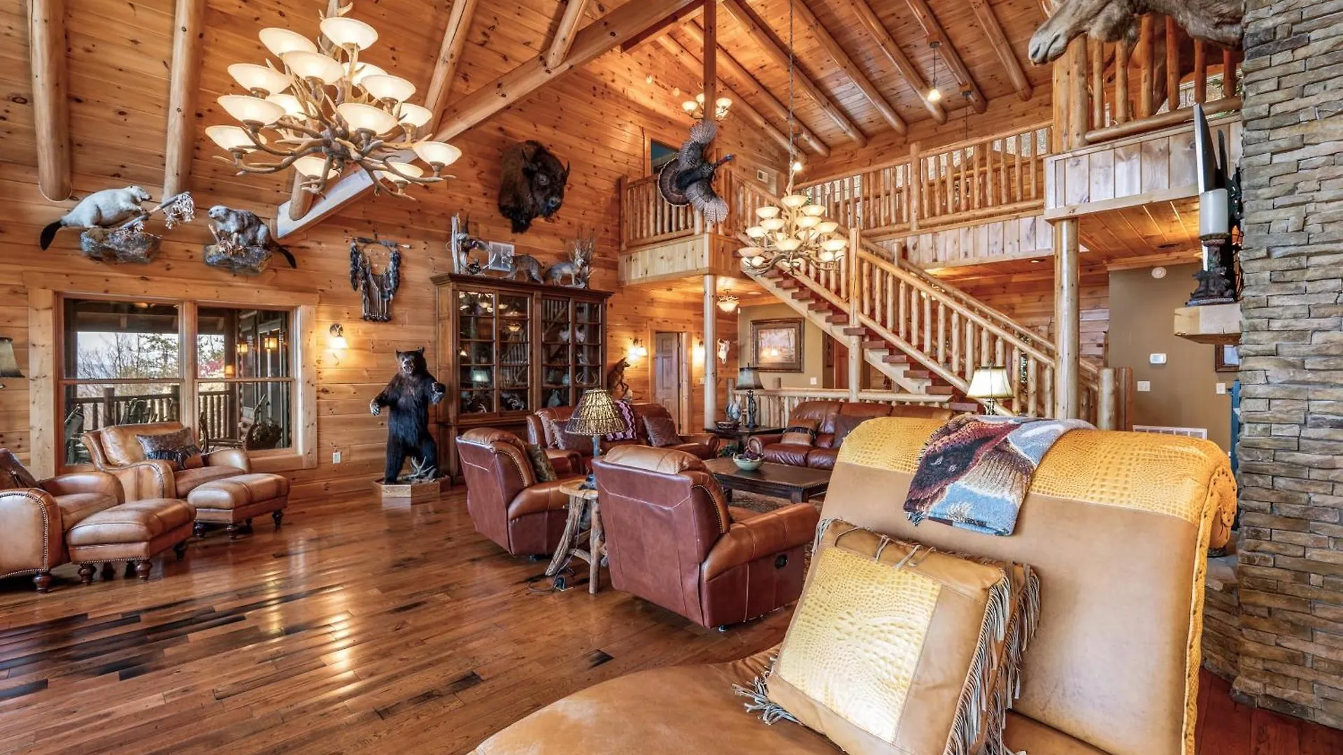 Villa Scenic Views Estate Pigeon Forge