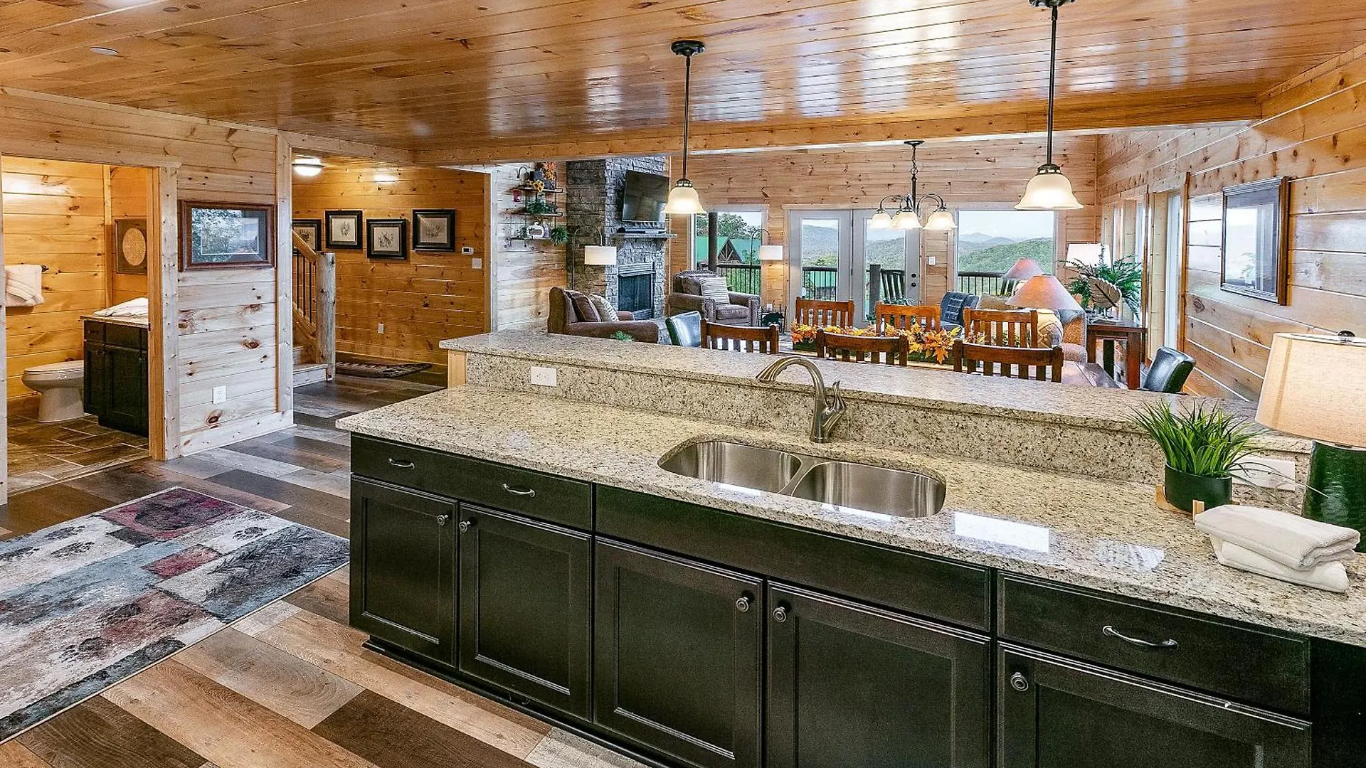 Gritz Carlton Lodge, 2 Large Cabins, 2 Pools, 2 Theater Rooms, 2 Game Rooms, Free Tickets Pigeon Forge