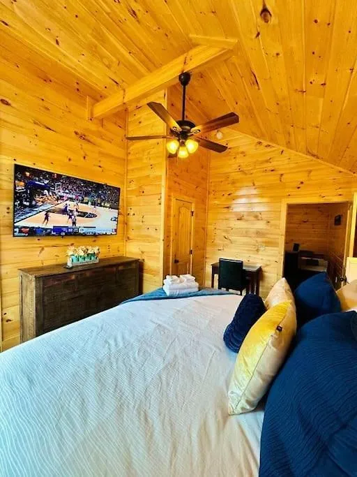 فيلة New! Indoor Pool/ps 5/hot Tub/parkway