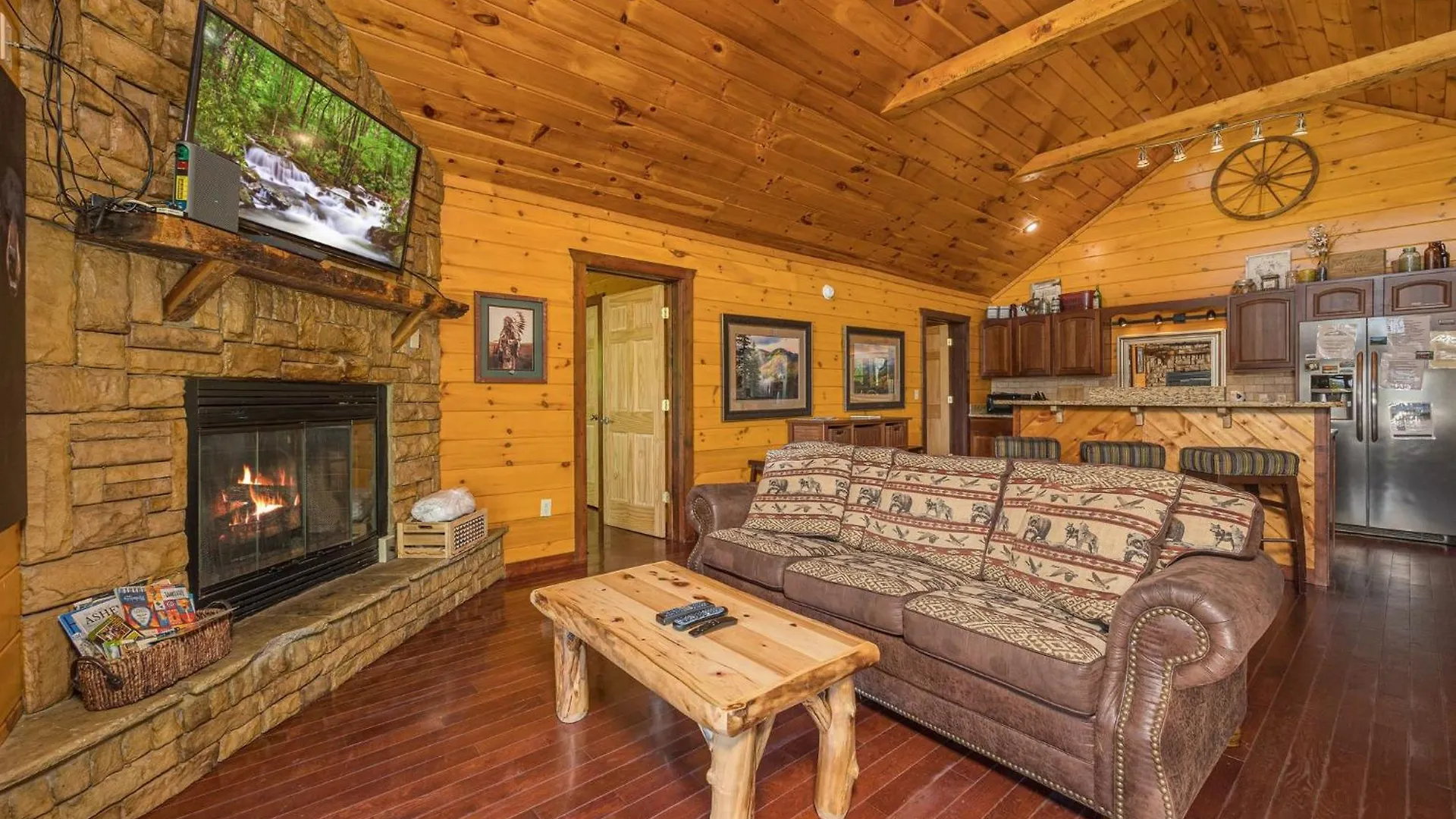 Holiday home About The View-free Dollywood Ticket, 5 Bedroom 4 Bath Family Retreat W Mountain Views, Privacy Pigeon Forge
