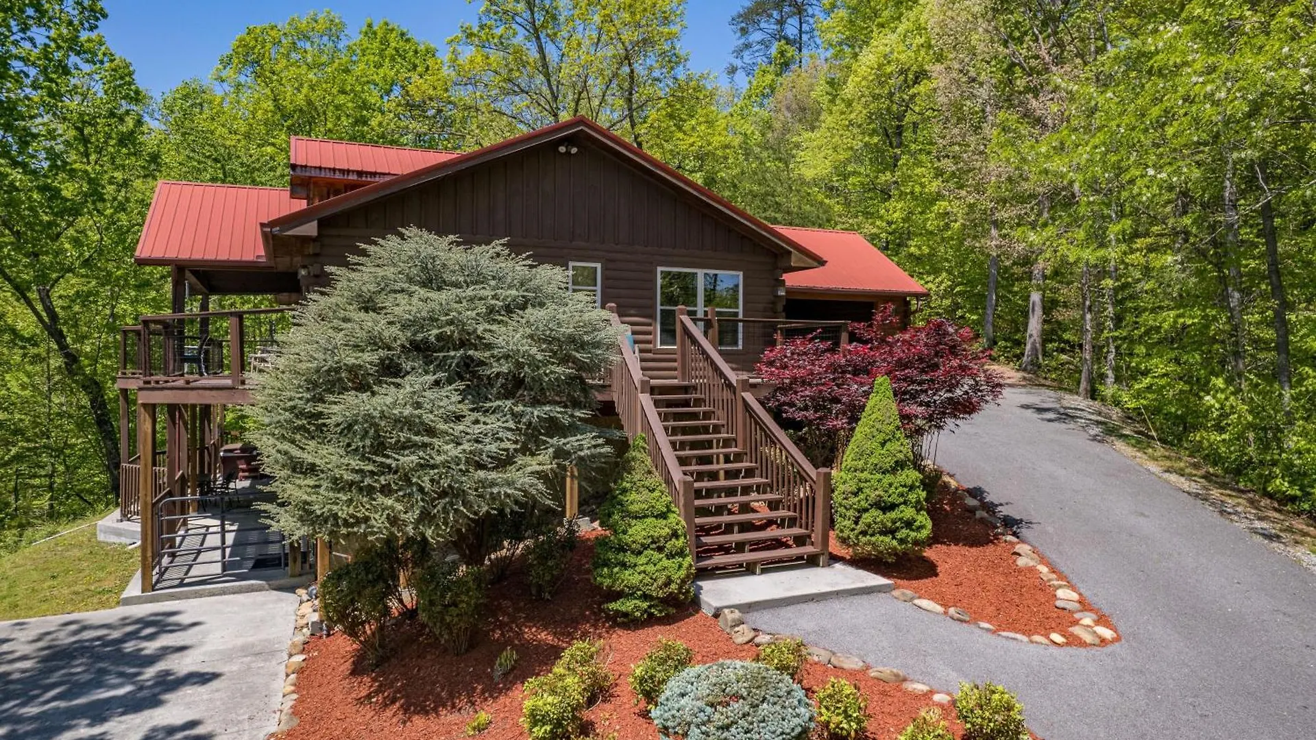 Holiday home About The View-free Dollywood Ticket, 5 Bedroom 4 Bath Family Retreat W Mountain Views, Privacy Pigeon Forge