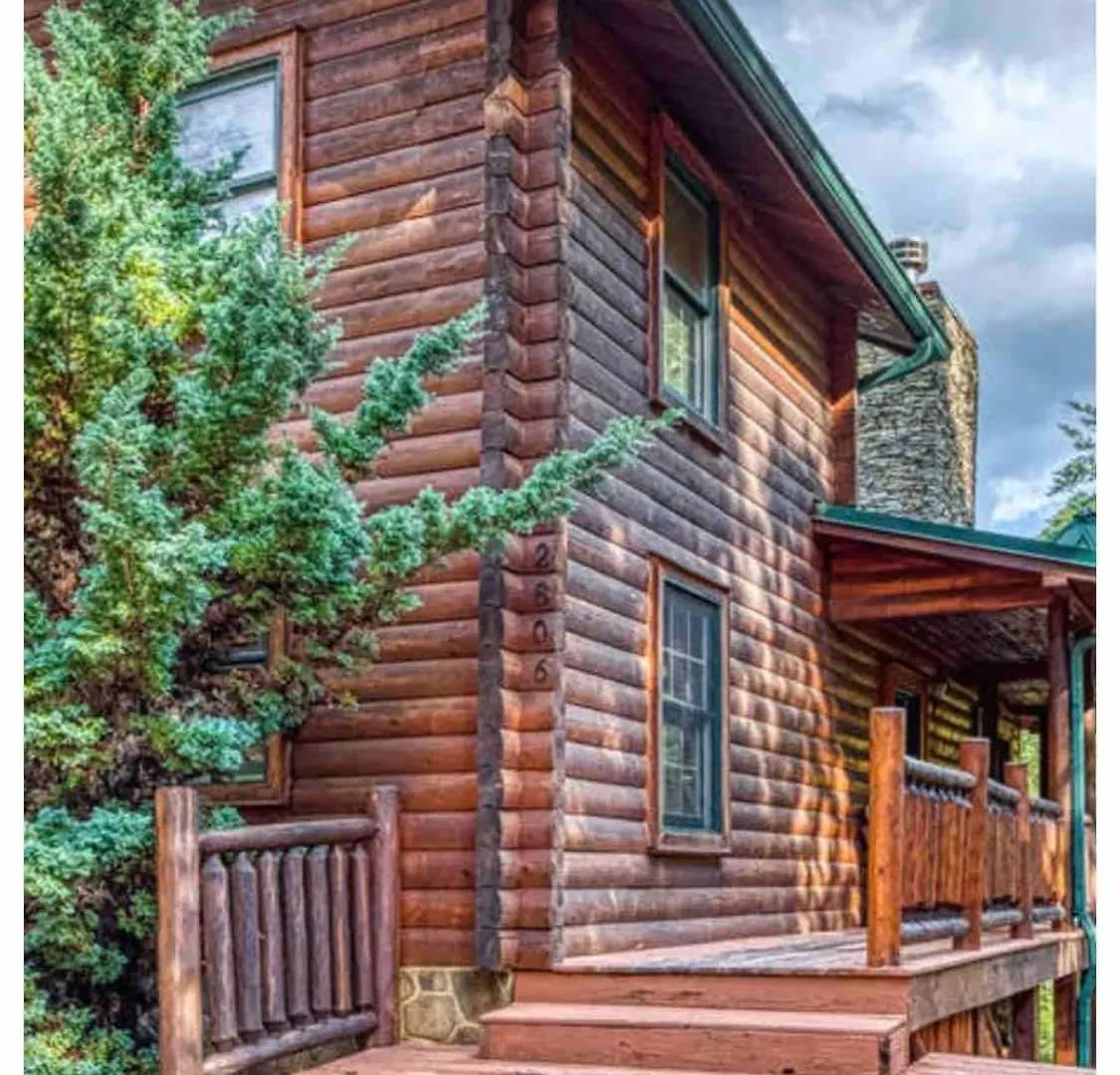 Beautiful 6 Bdr Cabin With Hot Tub In The Smokies!