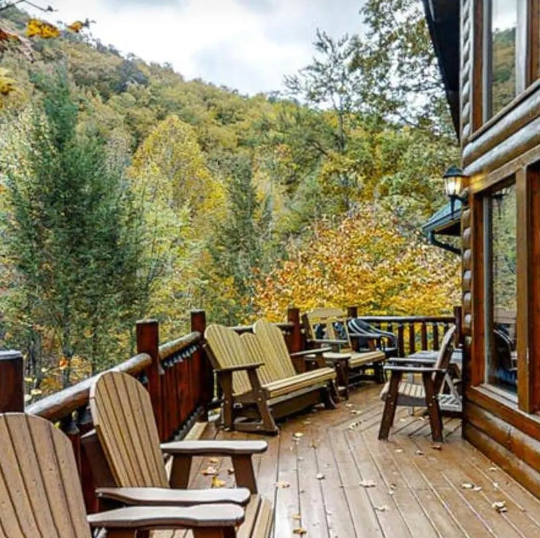 Holiday home Beautiful 6 Bdr Cabin With Hot Tub In The Smokies! *