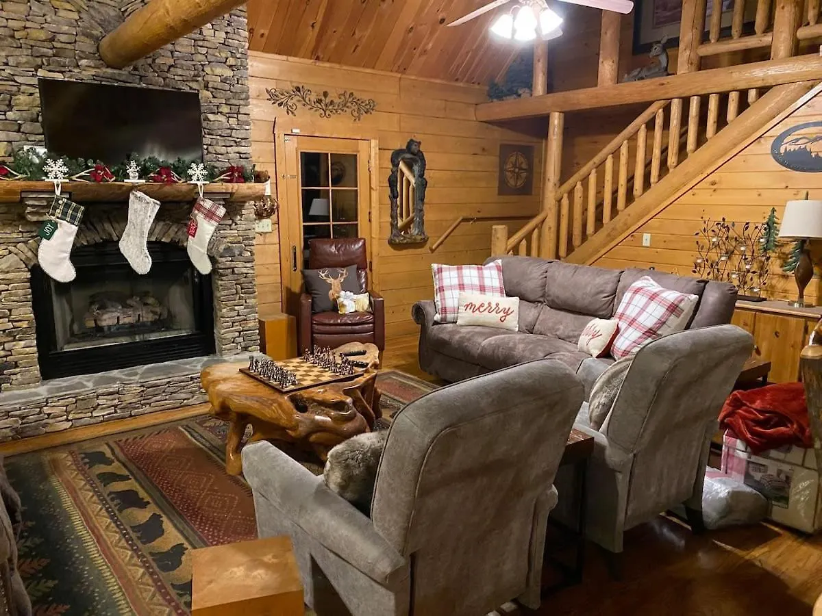Holiday home Beautiful 6 Bdr Cabin With Hot Tub In The Smokies! Pigeon Forge