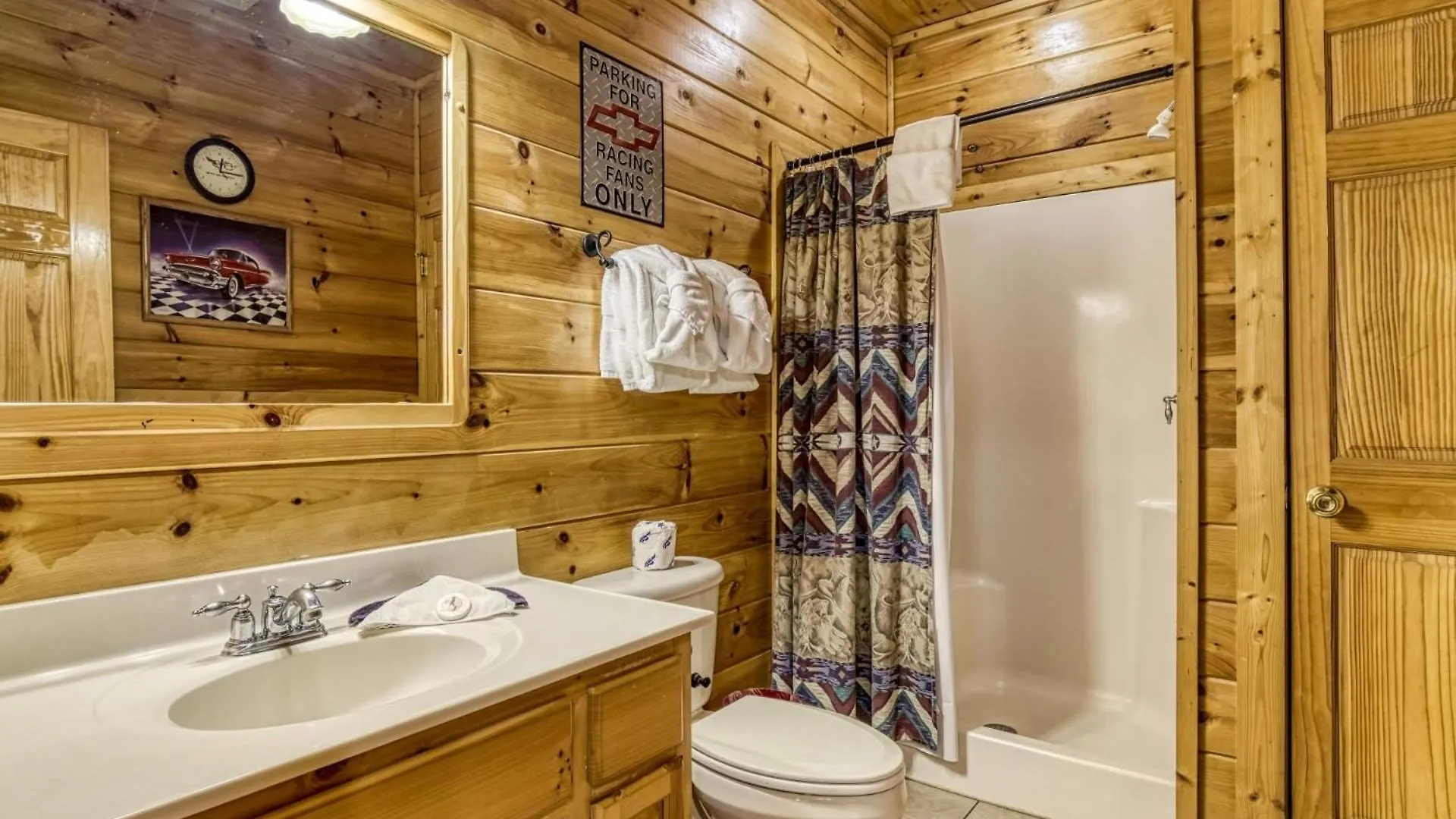Holiday home Ern854 - Wagon Wheel - Great Location! Close To The Action! Pigeon Forge