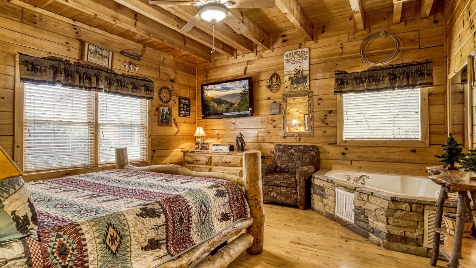 Holiday home Ern854 - Wagon Wheel - Great Location! Close To The Action!