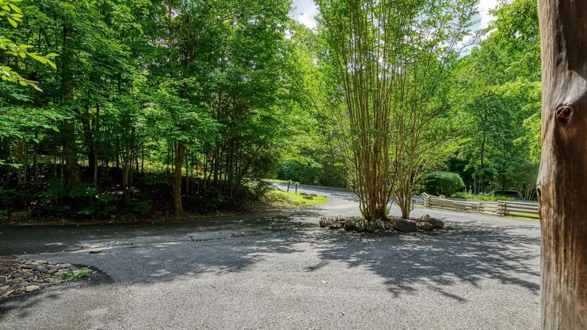 Er69 - Rachel's Tree House - Great Location, Close To The Action! Pigeon Forge