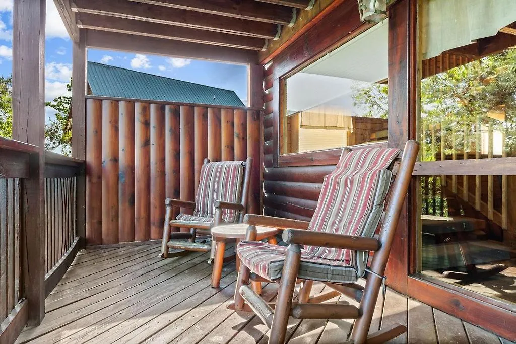 Beauty And The Bear Holiday home *