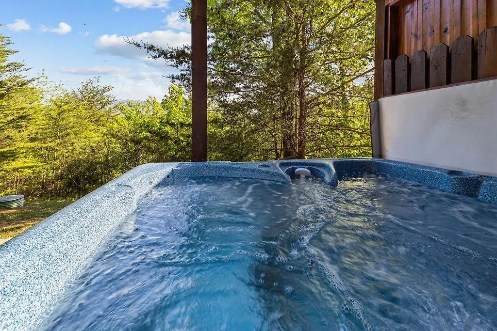 Beauty And The Bear Holiday home *