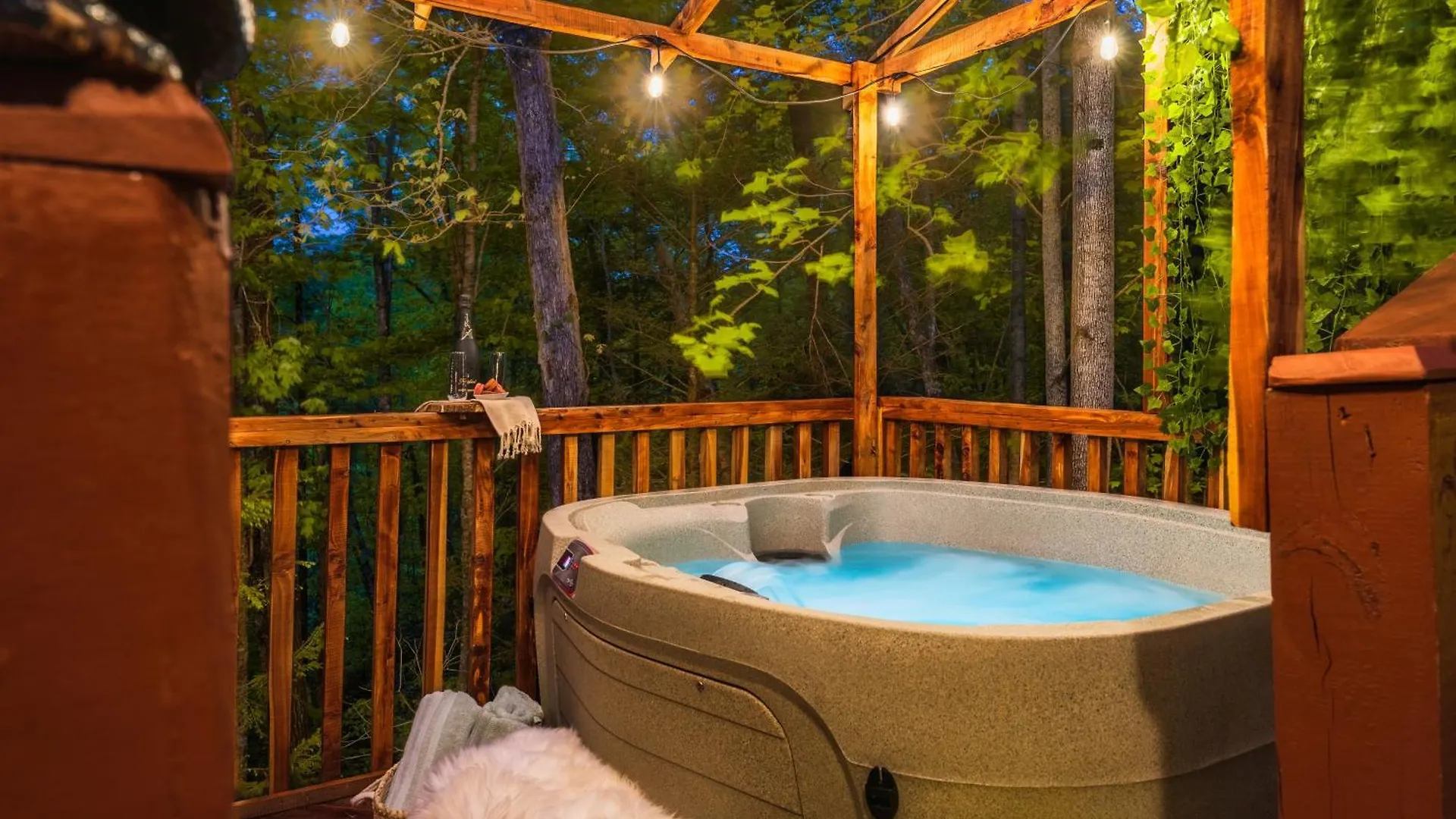 In A Gated With Seasonal Pool Holiday home