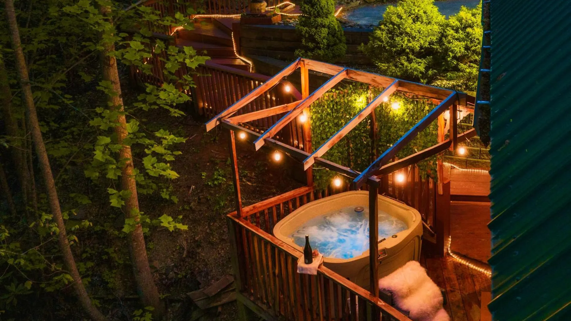 Holiday home In A Gated With Seasonal Pool Pigeon Forge