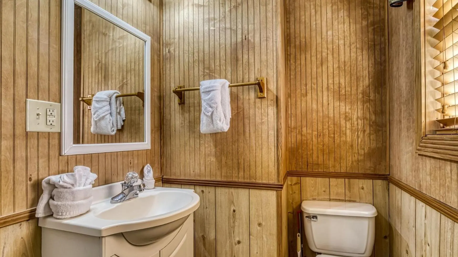 Holiday home Er20 - Eagles Roost - Great Location! - Close To Town!