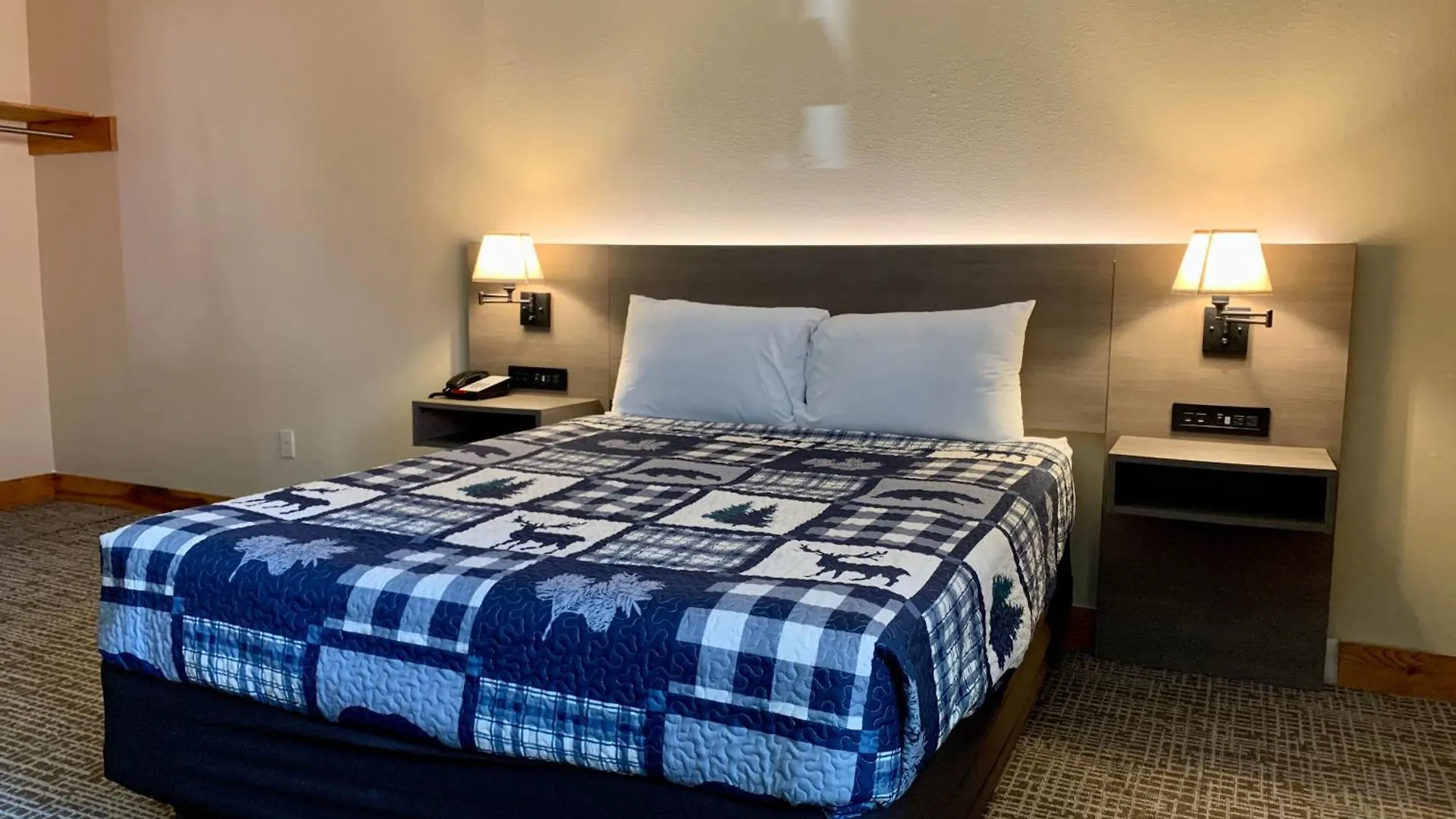 Riverchase Motel 2*