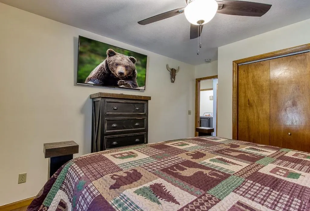 Getaway, Hot Tub, Game Room, Wifi, 1089 Free Tickets Each Paid Day, Dollywood And * Pigeon Forge