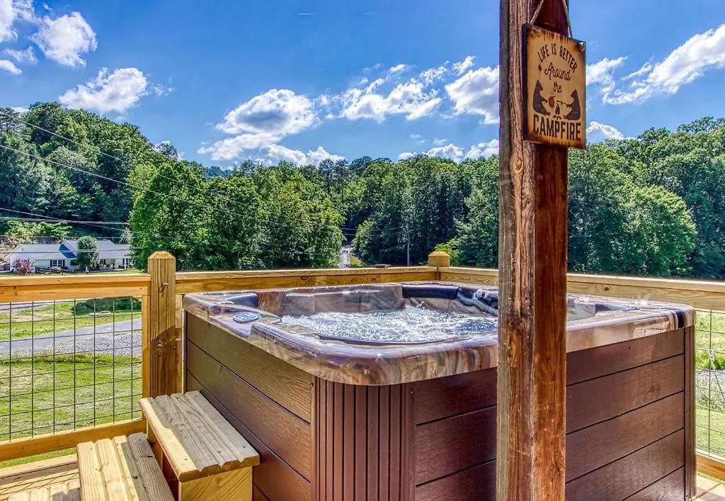 Getaway, Hot Tub, Game Room, Wifi, 1089 Free Tickets Each Paid Day, Dollywood And Chalet *