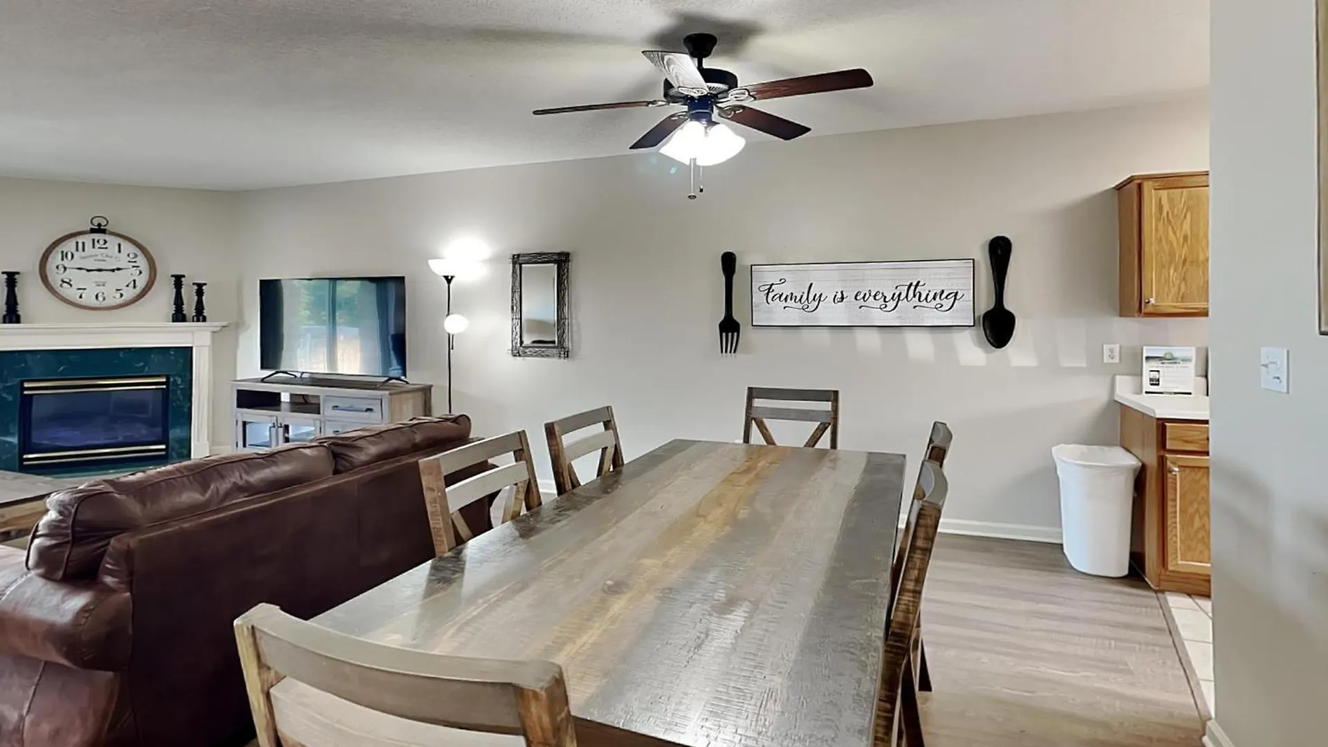 Rock-a-while Whispering Pines 214 Apartment *