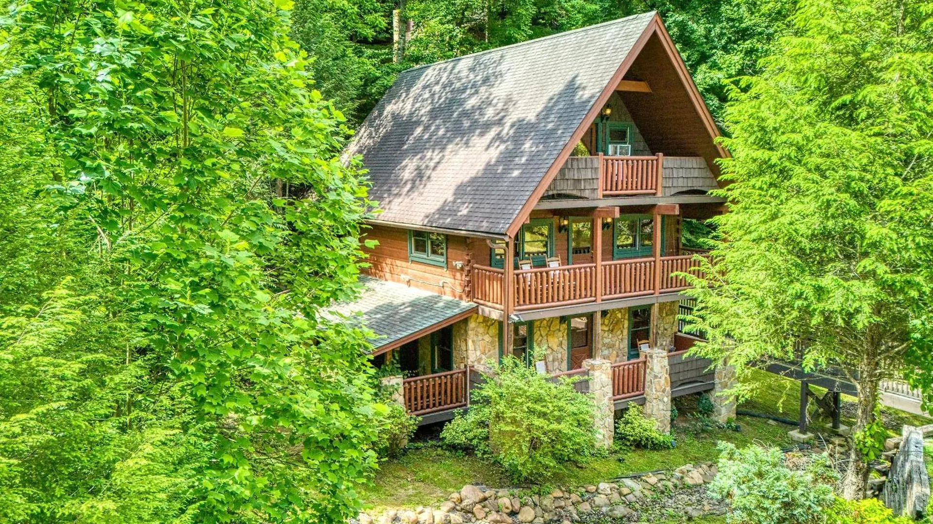 Holiday home Bridgewood Cabin, Hot Tub, 1089 Of Free Attraction Tickets For Each Paid Day, Dollywood And More! *