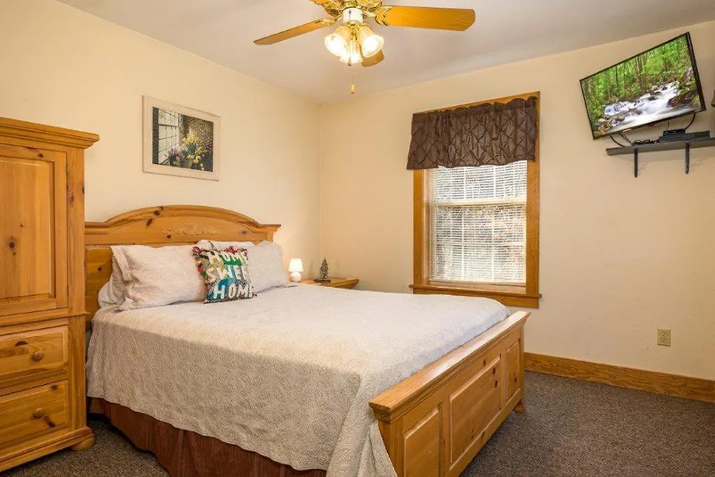 Briarstone 13f Apartment Pigeon Forge