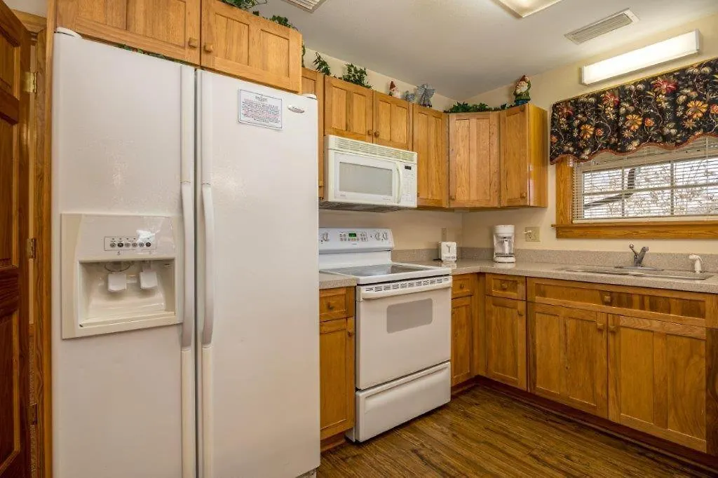 Briarstone 13a By Eden Crest Pigeon Forge