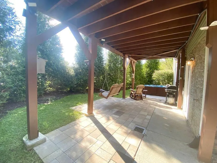 Tennessee Time Out - Entire Hot Tub, Creek, No Steep Roads Holiday home