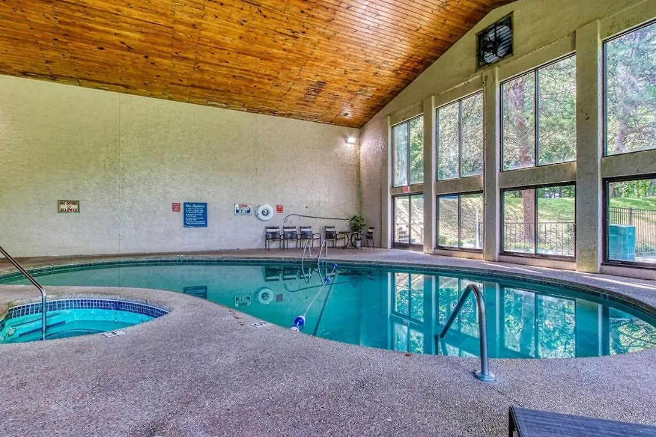 Holiday home Cozy Bear Hill, Pool, 1089 Of Free Attraction Tickets For Each Paid Day, Dollywood And More! *