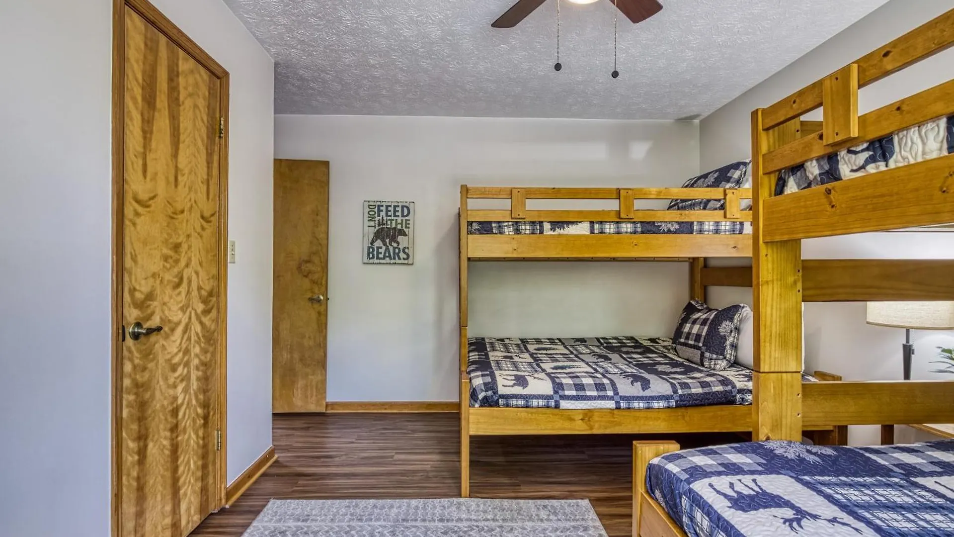 Cozy Bear Hill, Pool, 1089 Of Free Attraction Tickets For Each Paid Day, Dollywood And More! Holiday home Pigeon Forge