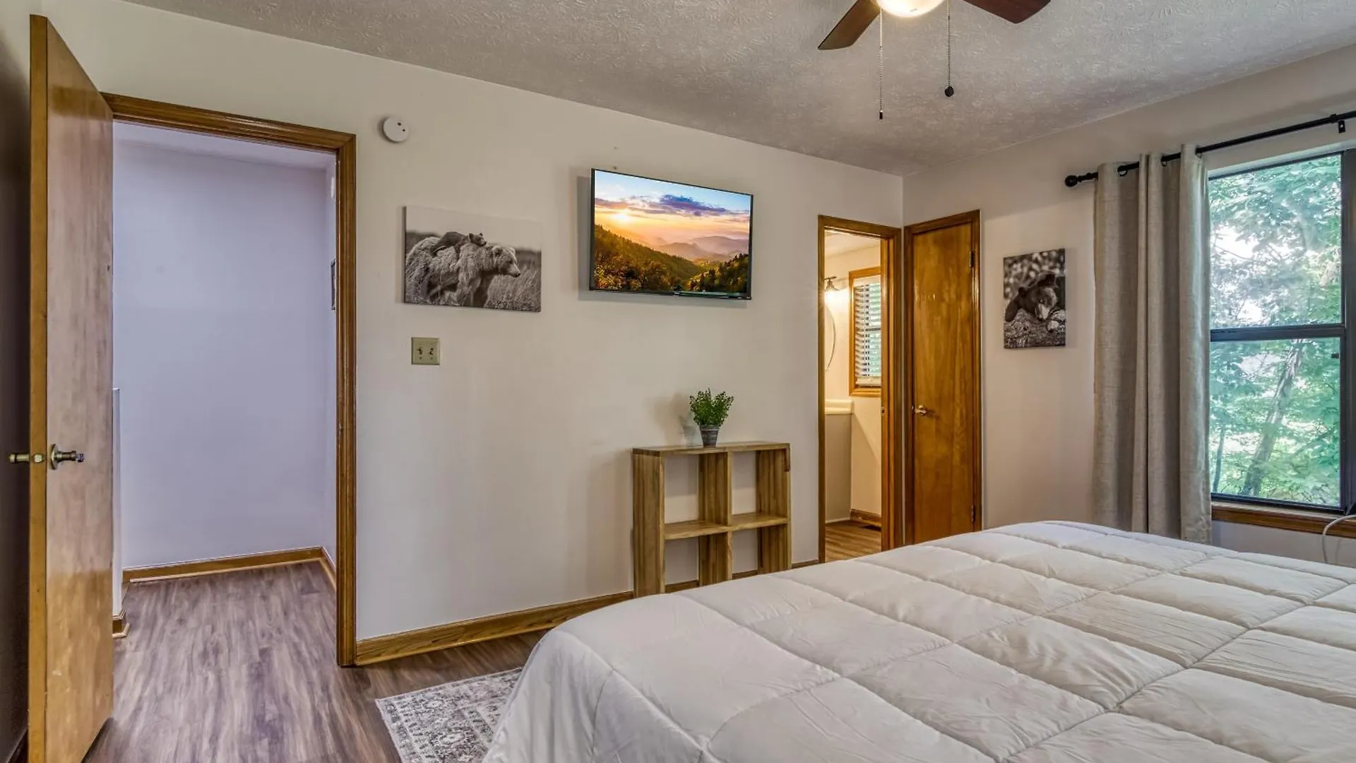 Holiday home Cozy Bear Hill, Pool, 1089 Of Free Attraction Tickets For Each Paid Day, Dollywood And More!