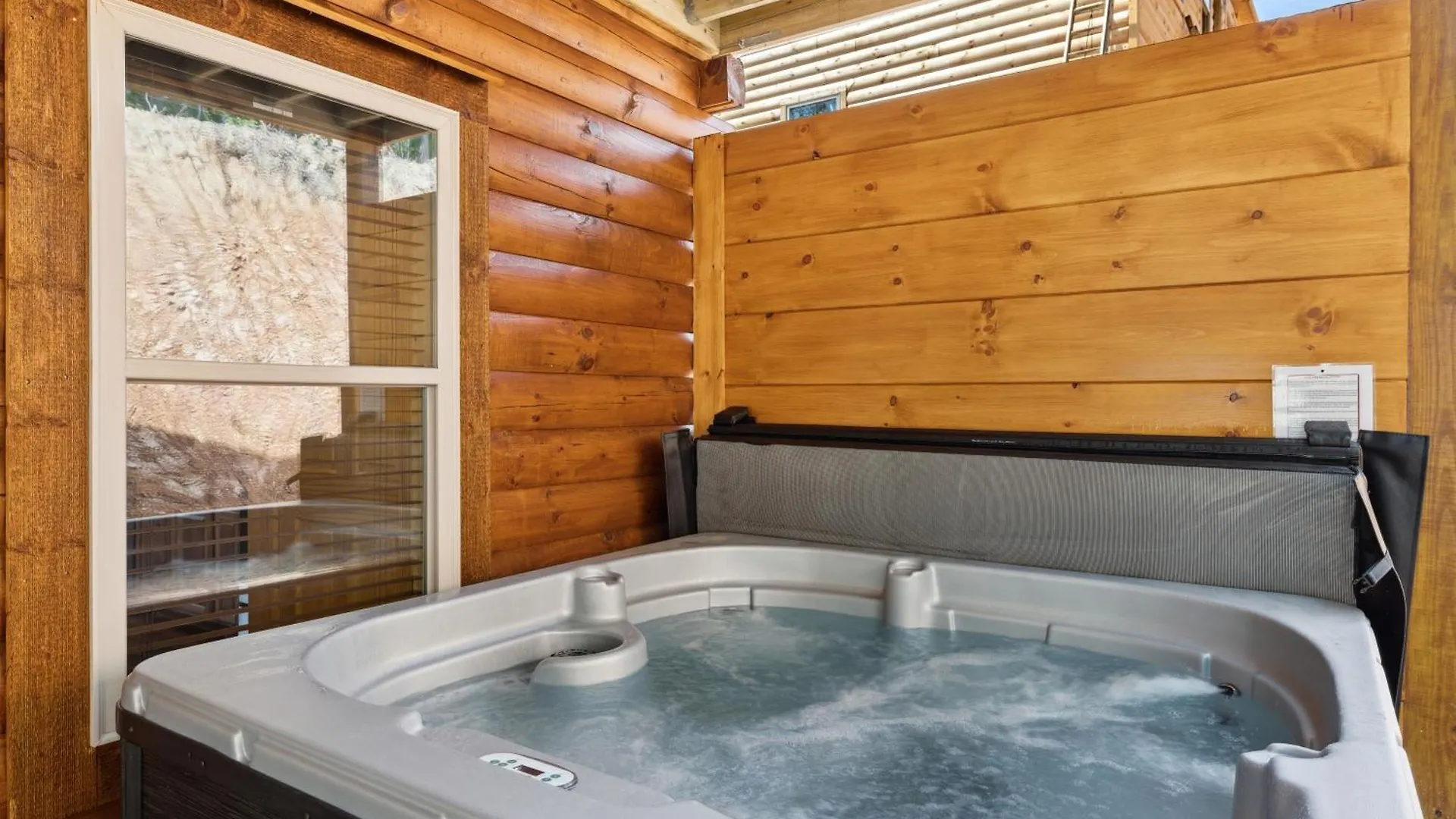 Holiday home The 3 Bears Is A Newly Built 3 Bedroom Only 3 Minutes From The Parkway!