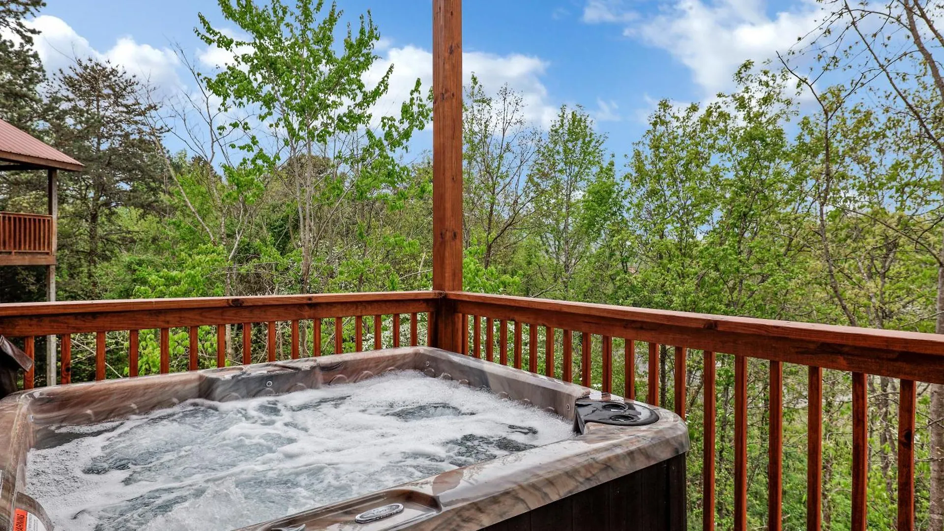 Location Are My Sunshine Is A 2 Bed 2 Bath Brand New Log In The Heart Of Holiday home Pigeon Forge