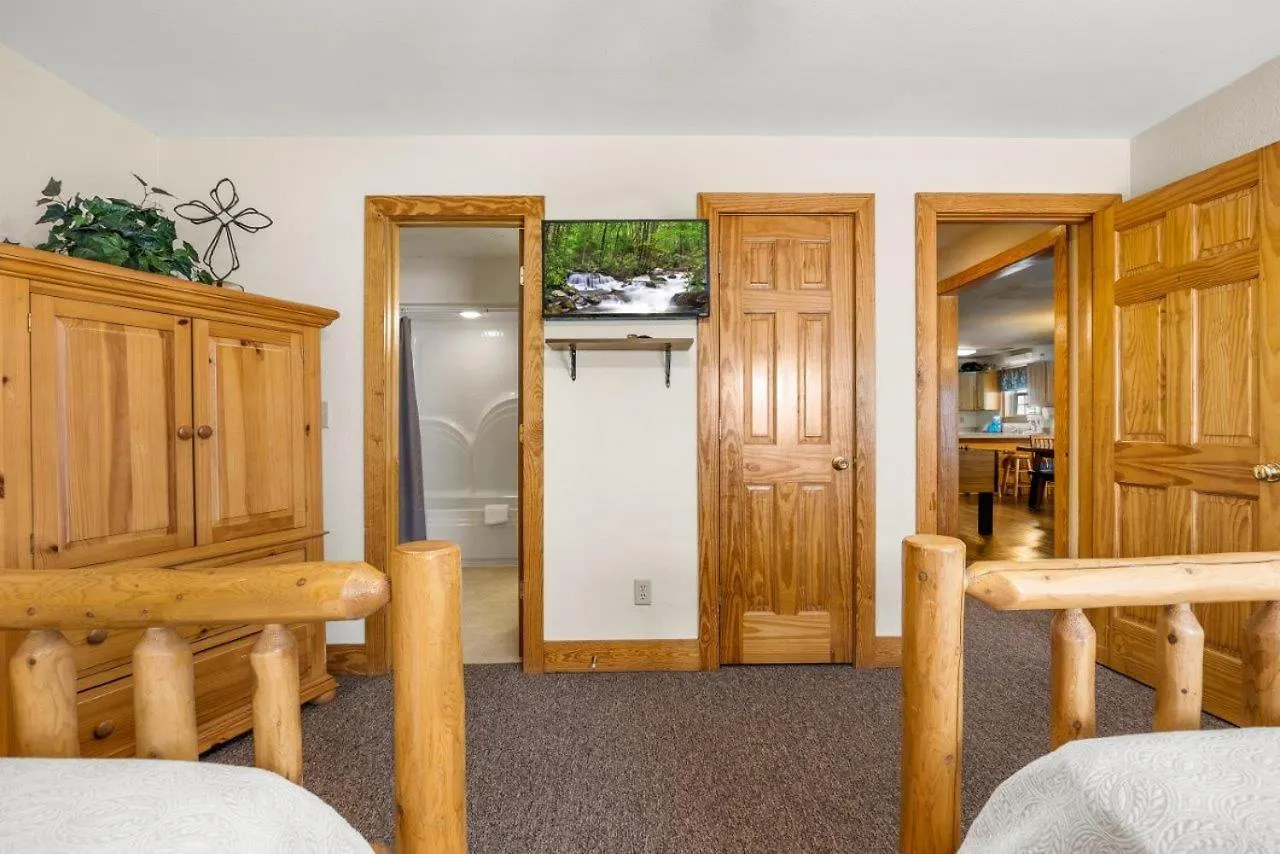 Poplar Point Unit 12f By Eden Crest Apartment Pigeon Forge